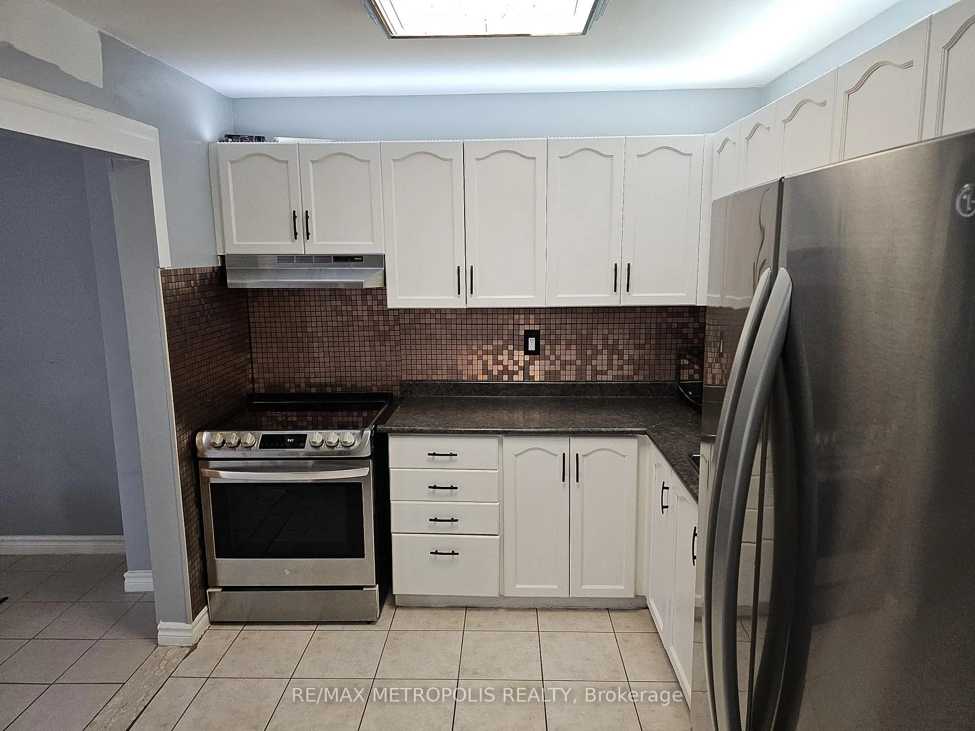 Photo 7 of Unit 45, 386 Highland Road W, Hamilton, Stoney Creek Mountain — HOMEH