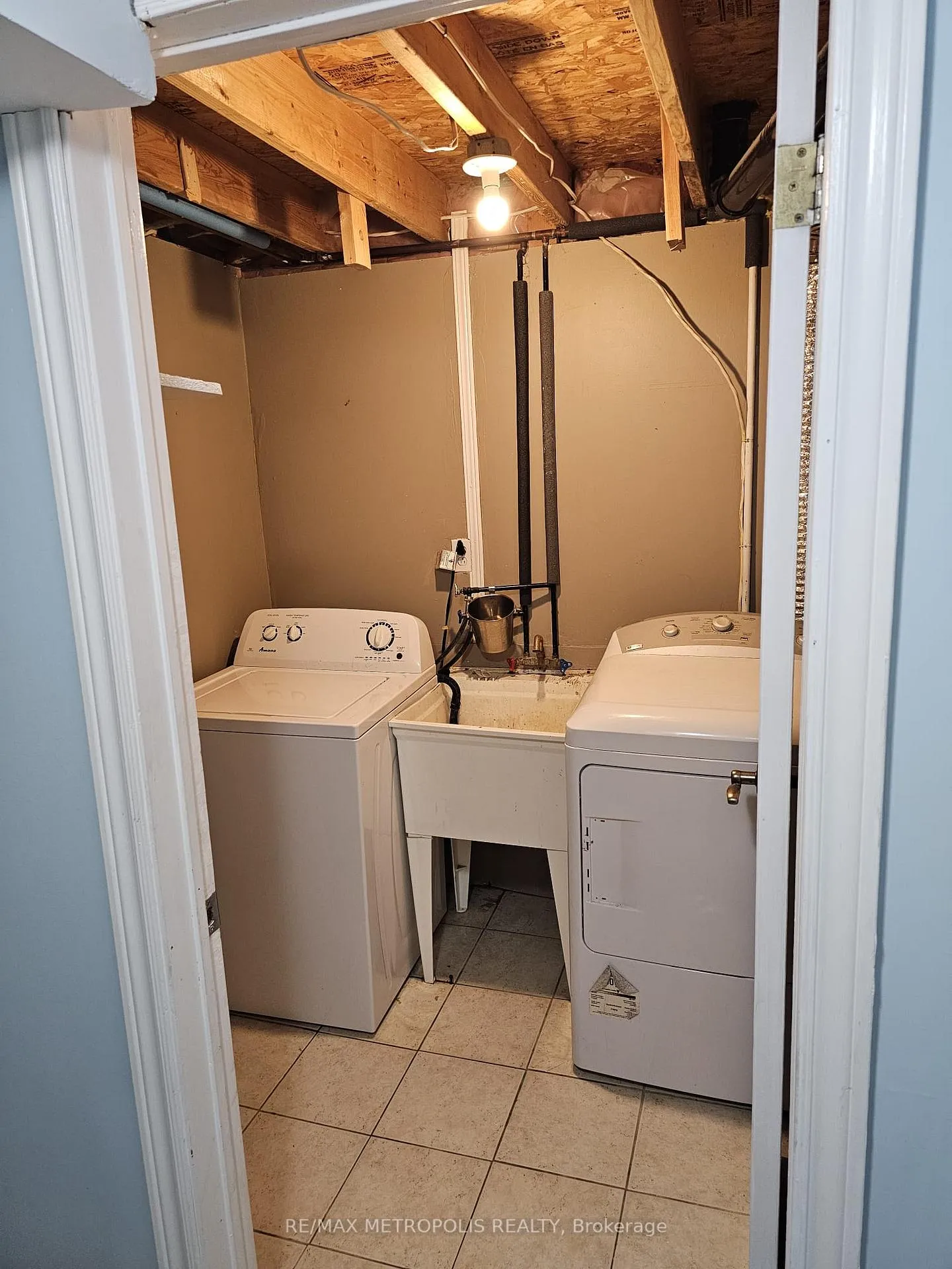 Photo 15 of Unit 45, 386 Highland Road W, Hamilton, Stoney Creek Mountain — HOMEH