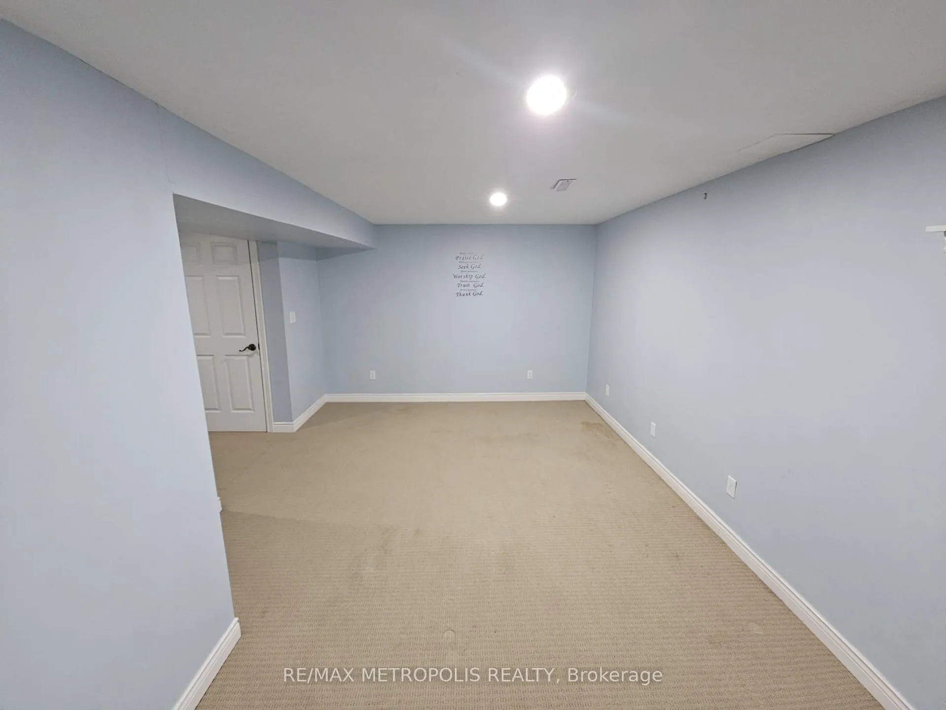 Photo 16 of Unit 45, 386 Highland Road W, Hamilton, Stoney Creek Mountain — HOMEH