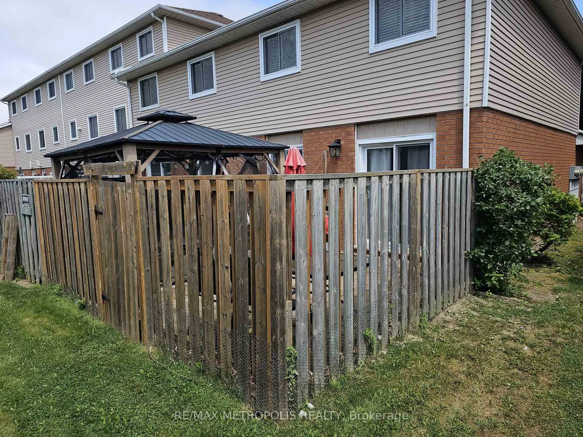 Photo 21 of Unit 45, 386 Highland Road W, Hamilton, Stoney Creek Mountain — HOMEH
