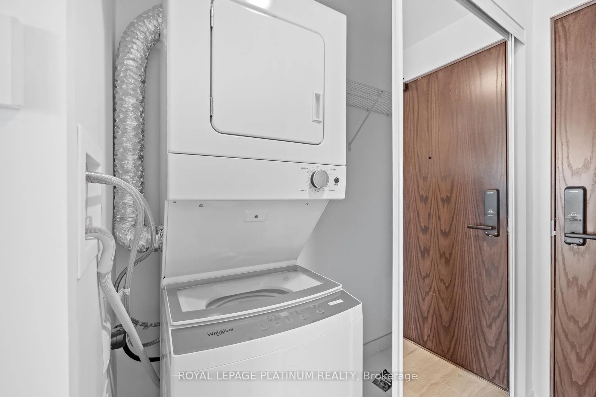 Photo 7 of Unit 1319, 2782 Barton Street E, Hamilton, Riverdale — HOMEH