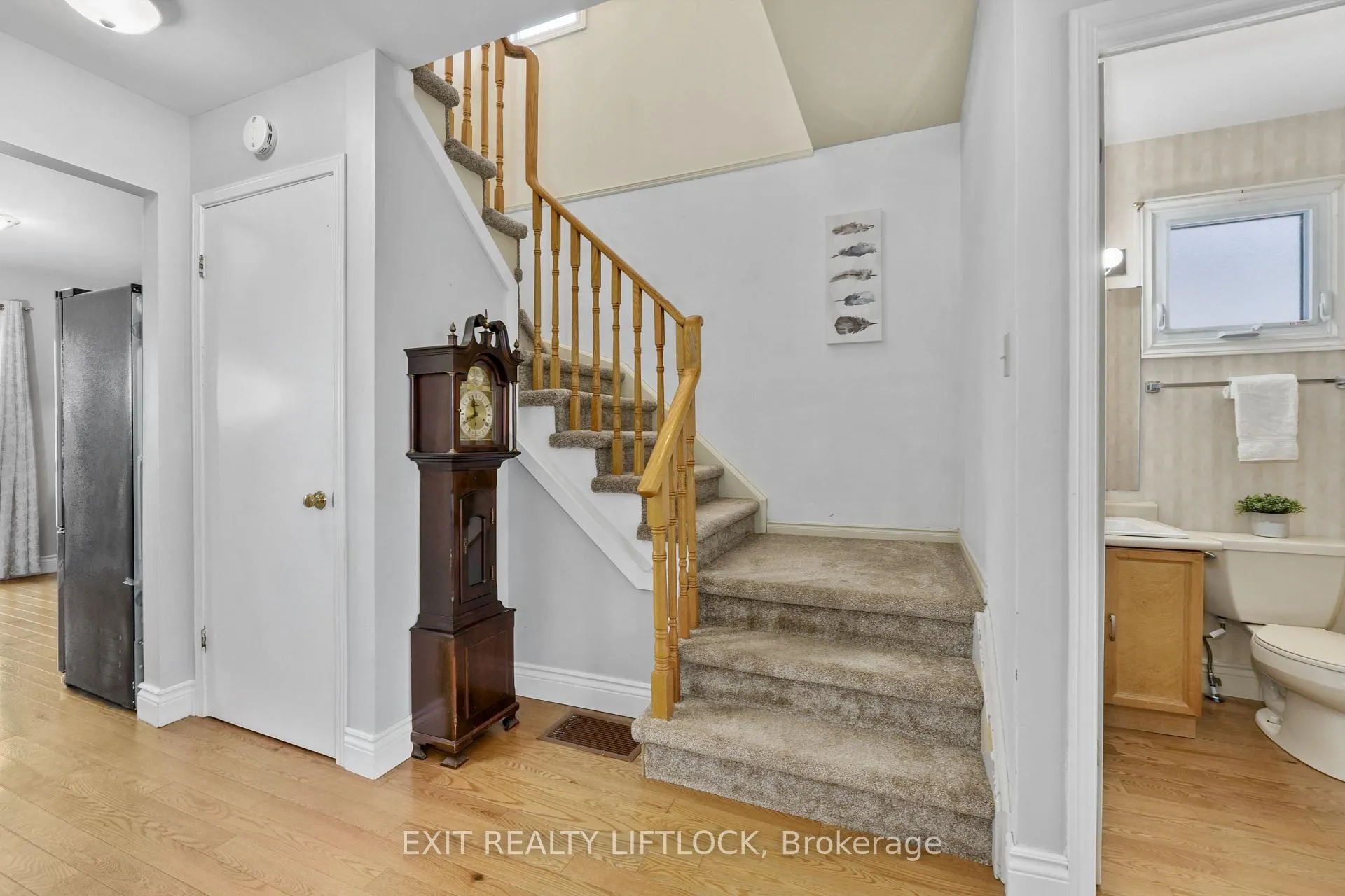 Photo 15 of 1243 Huntington Circle, Peterborough, Otonabee Ward 1 — HOMEH