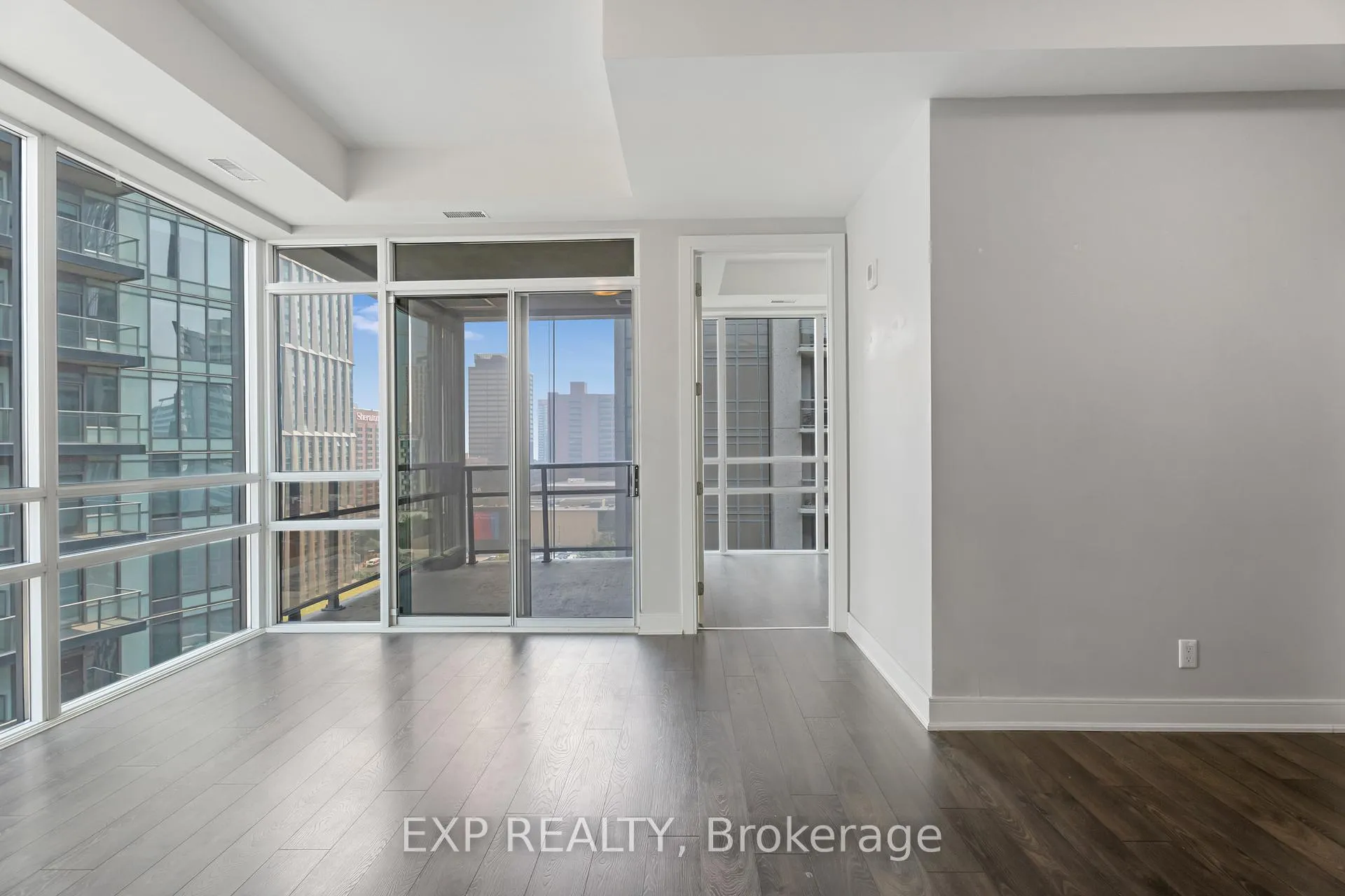 Photo 14 of Unit 1109, 150 Main Street W, Hamilton, Central — HOMEH