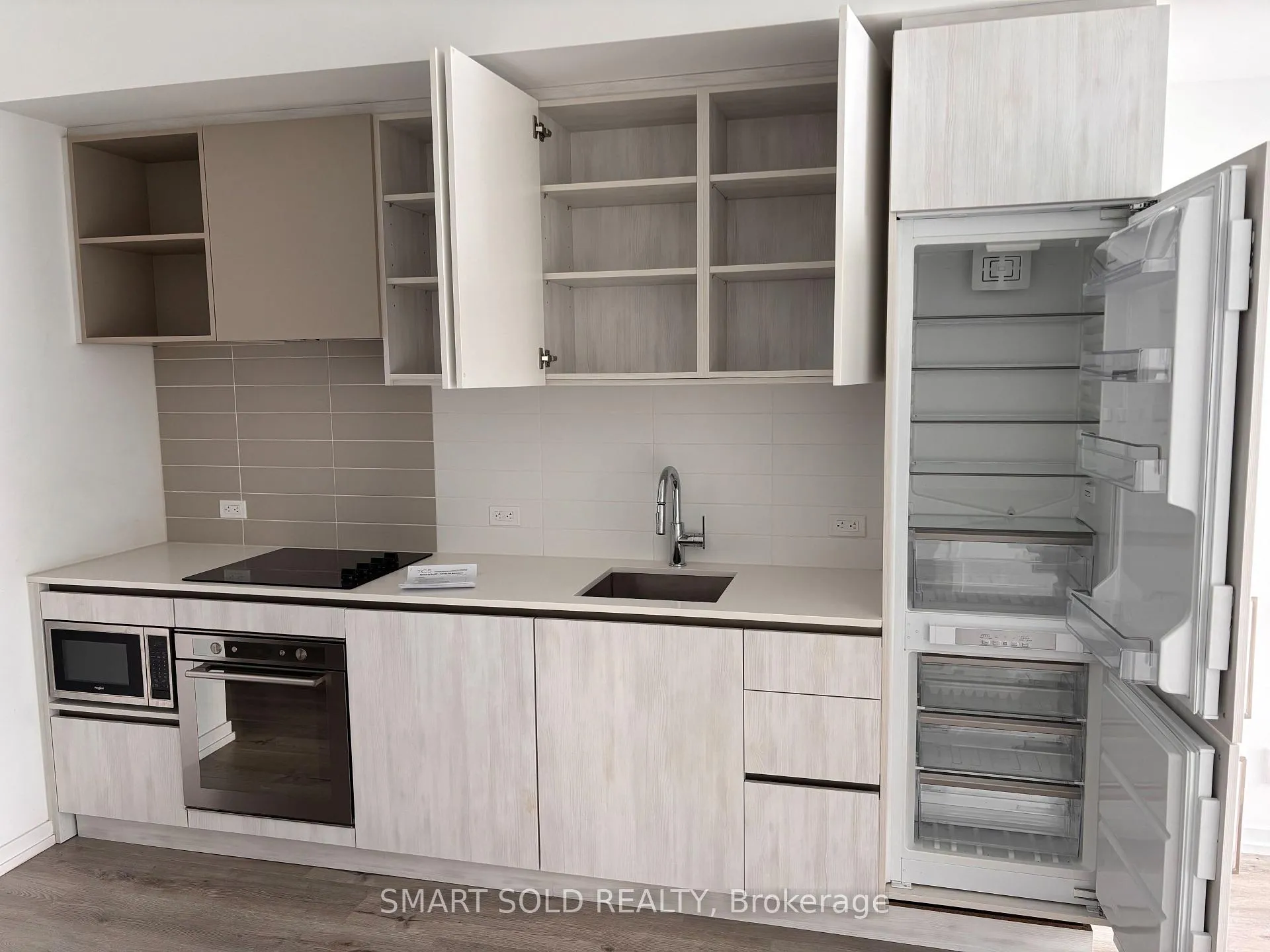 Photo 4 of Unit 3505, 7890 Jane Street, Vaughan, Vaughan Corporate Centre — HOMEH