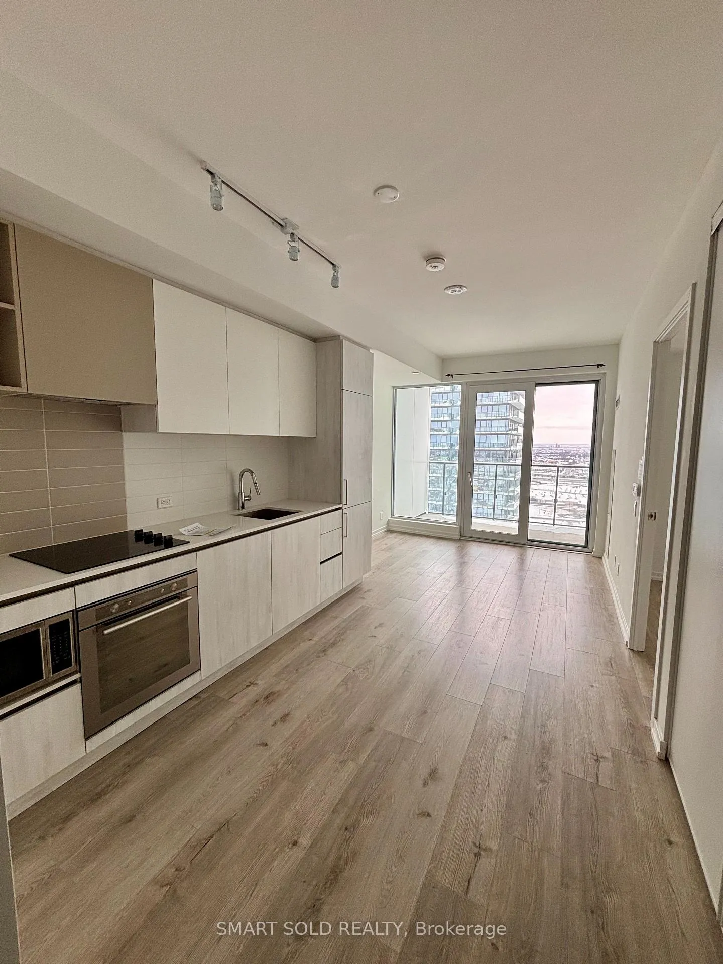 Photo 9 of Unit 3505, 7890 Jane Street, Vaughan, Vaughan Corporate Centre — HOMEH