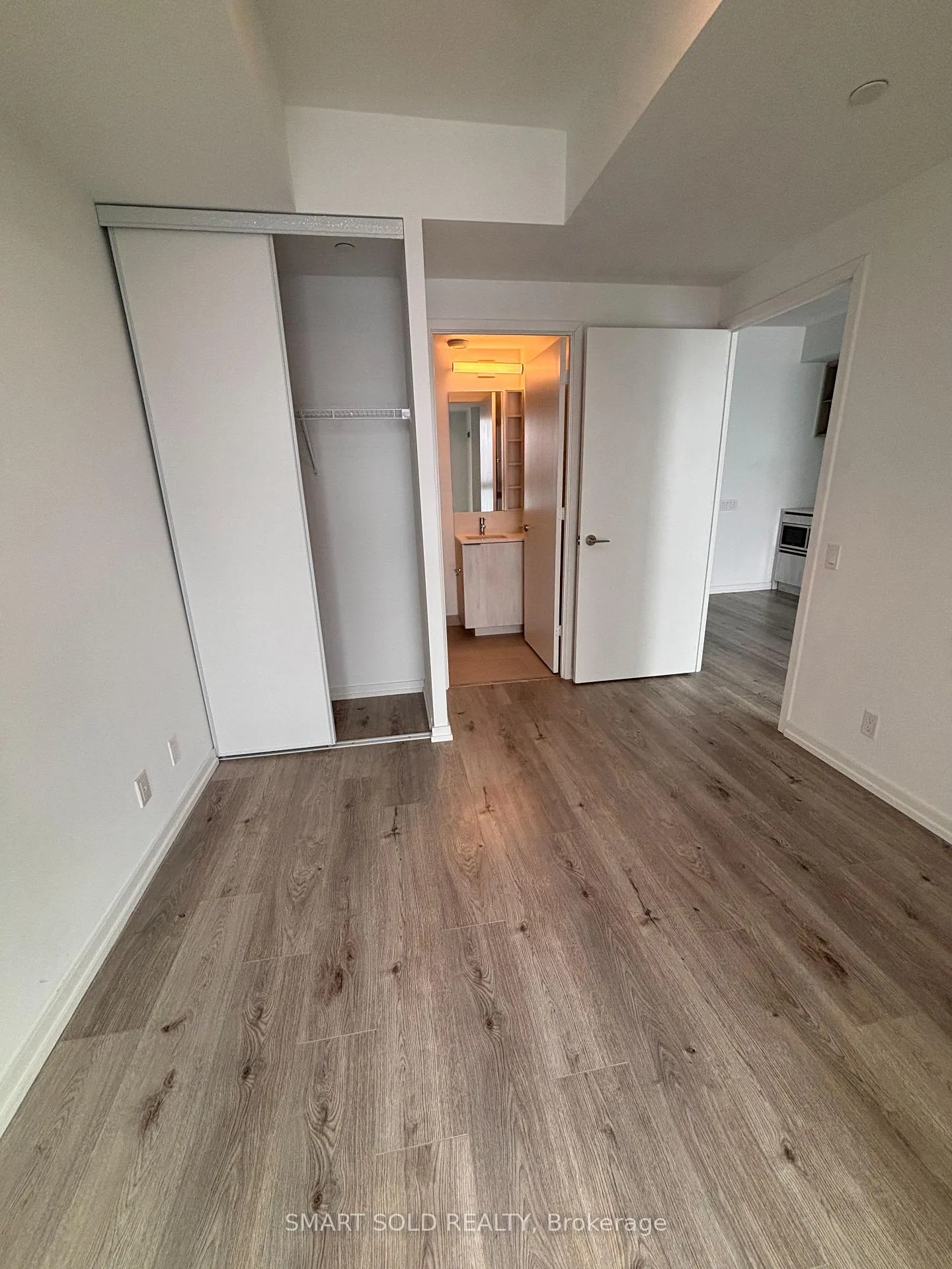 Photo 12 of Unit 3505, 7890 Jane Street, Vaughan, Vaughan Corporate Centre — HOMEH