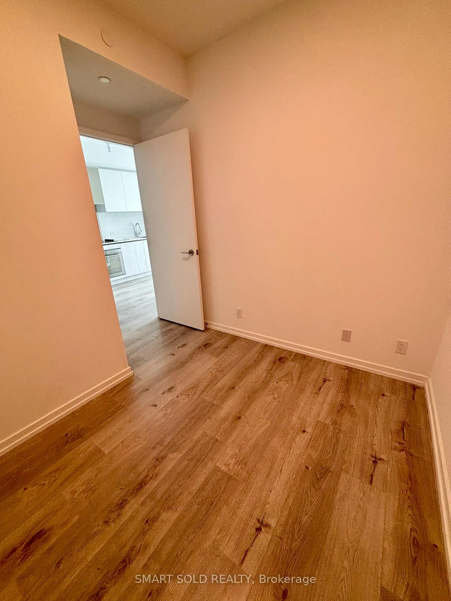 Photo 15 of Unit 3505, 7890 Jane Street, Vaughan, Vaughan Corporate Centre — HOMEH