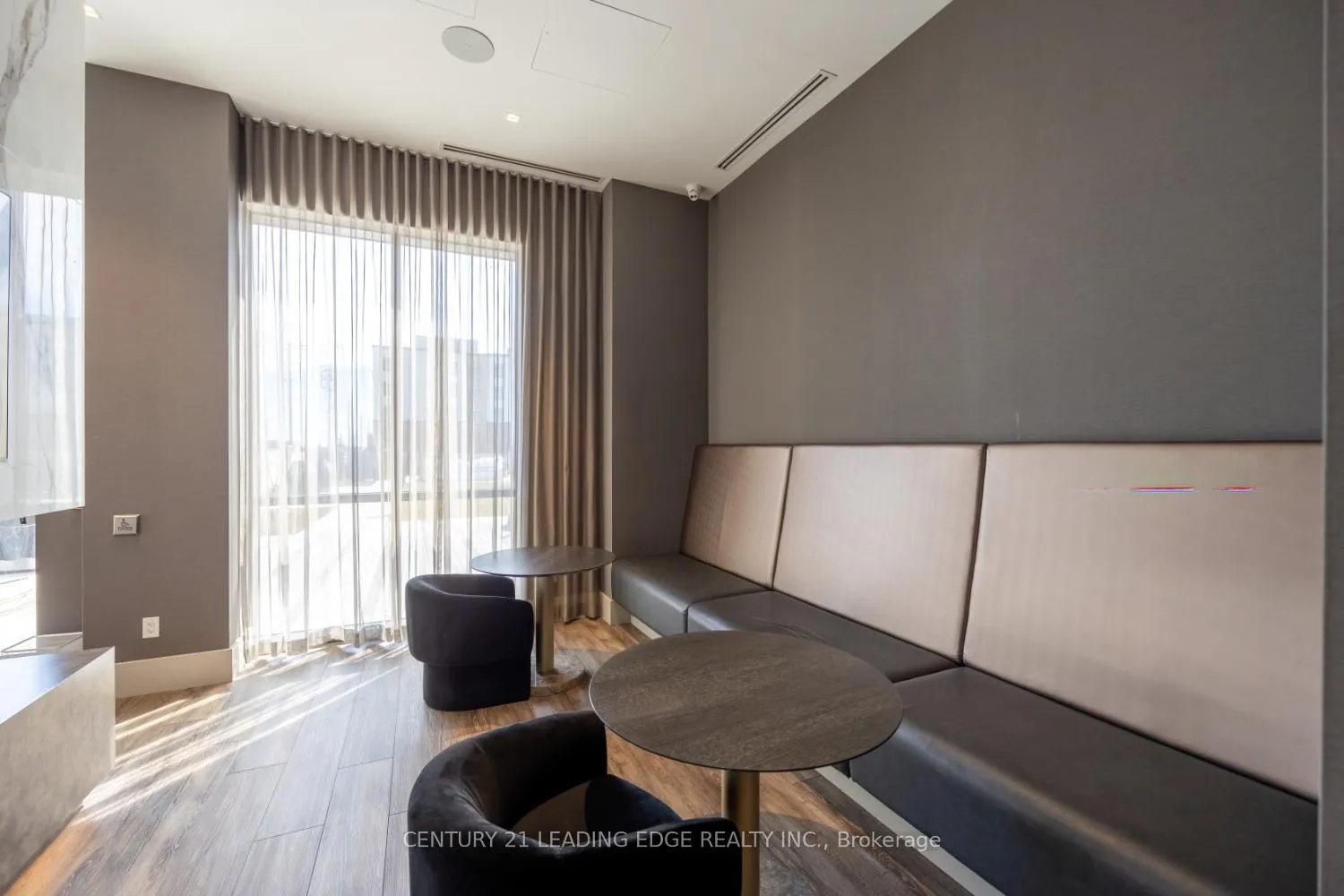 Photo 17 of Unit 202, 2550 Simcoe Street N, Oshawa, Windfields — HOMEH