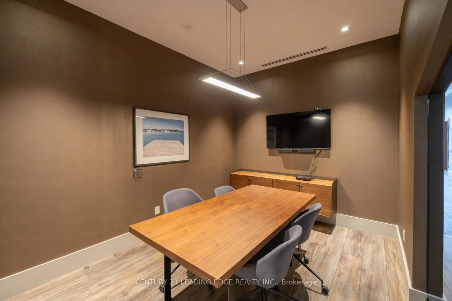 Photo 19 of Unit 202, 2550 Simcoe Street N, Oshawa, Windfields — HOMEH