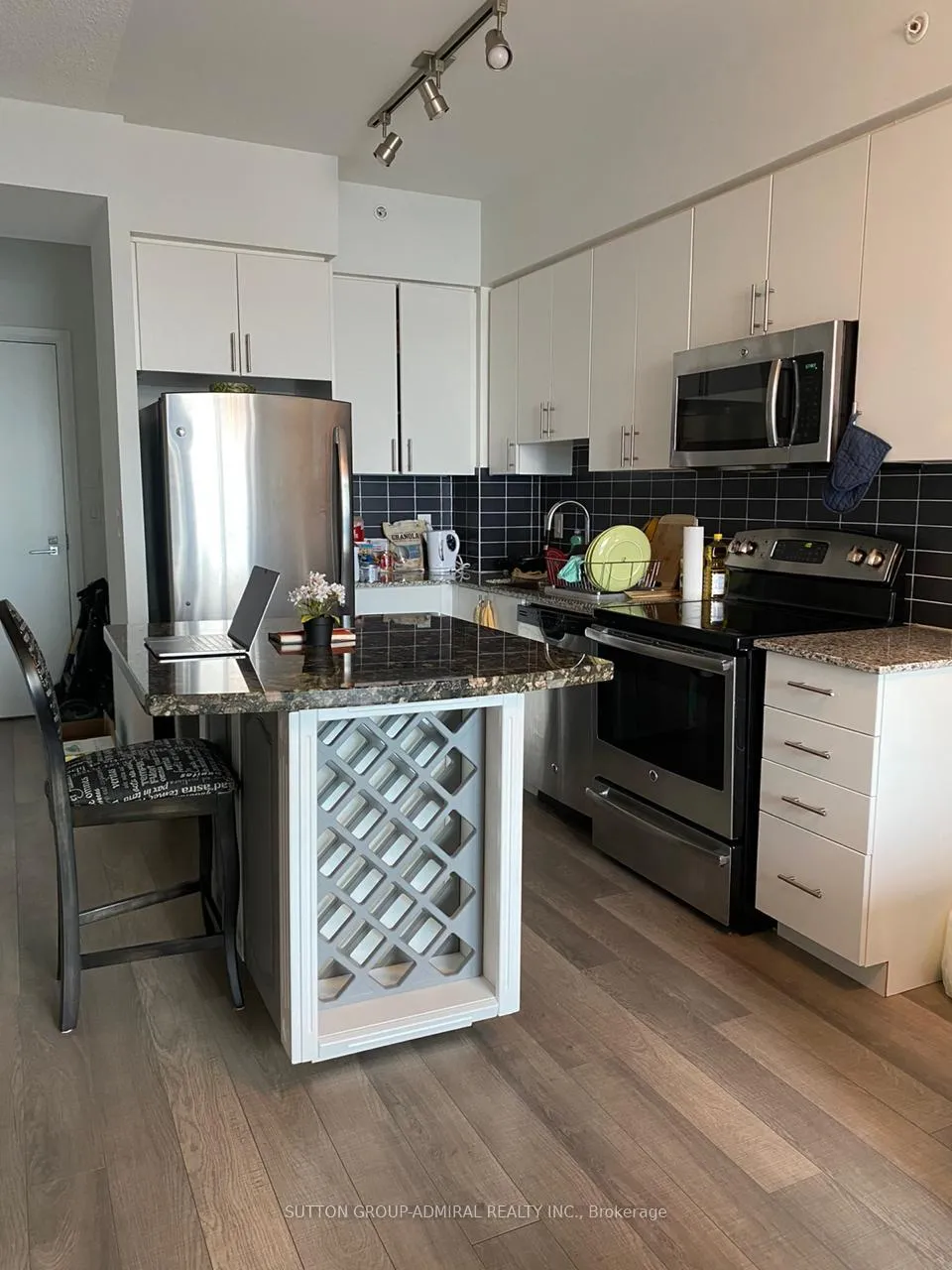 Photo 4 of Unit 2311, 7165 Yonge Street, Markham, Grandview — HOMEH
