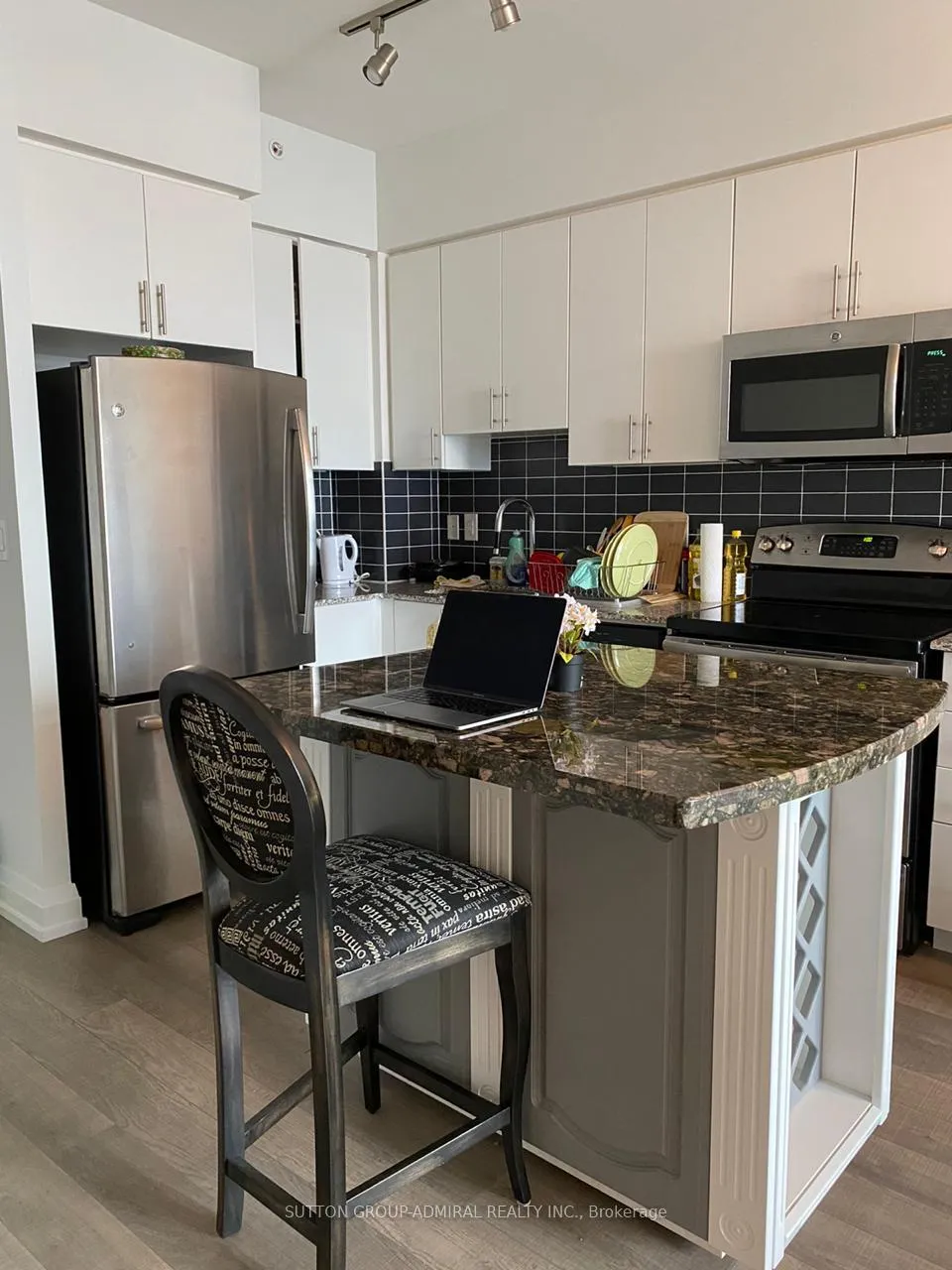 Photo 5 of Unit 2311, 7165 Yonge Street, Markham, Grandview — HOMEH