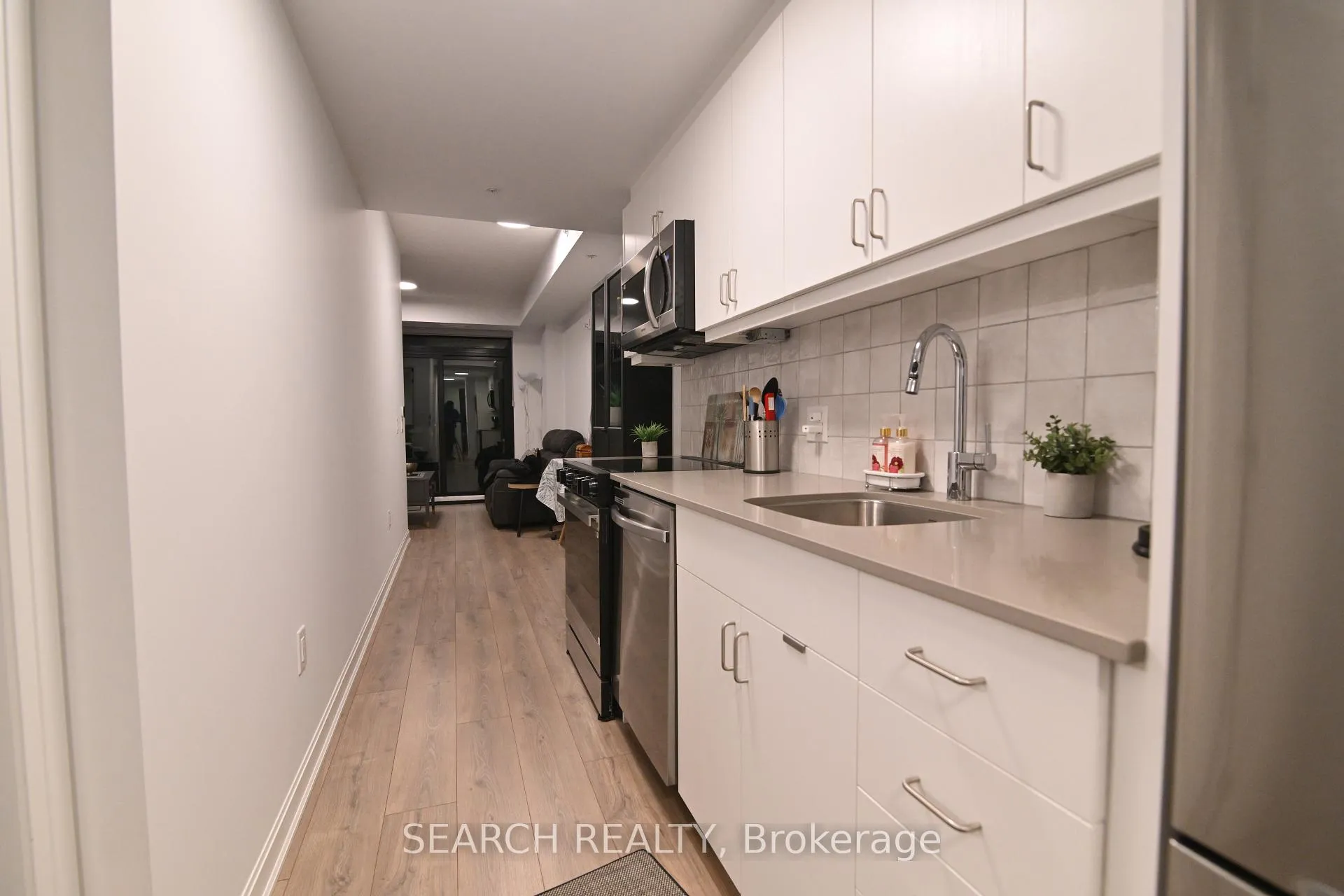 Photo 3 of 223 Prinncess Street N, Frontenac, Frontenac North — HOMEH