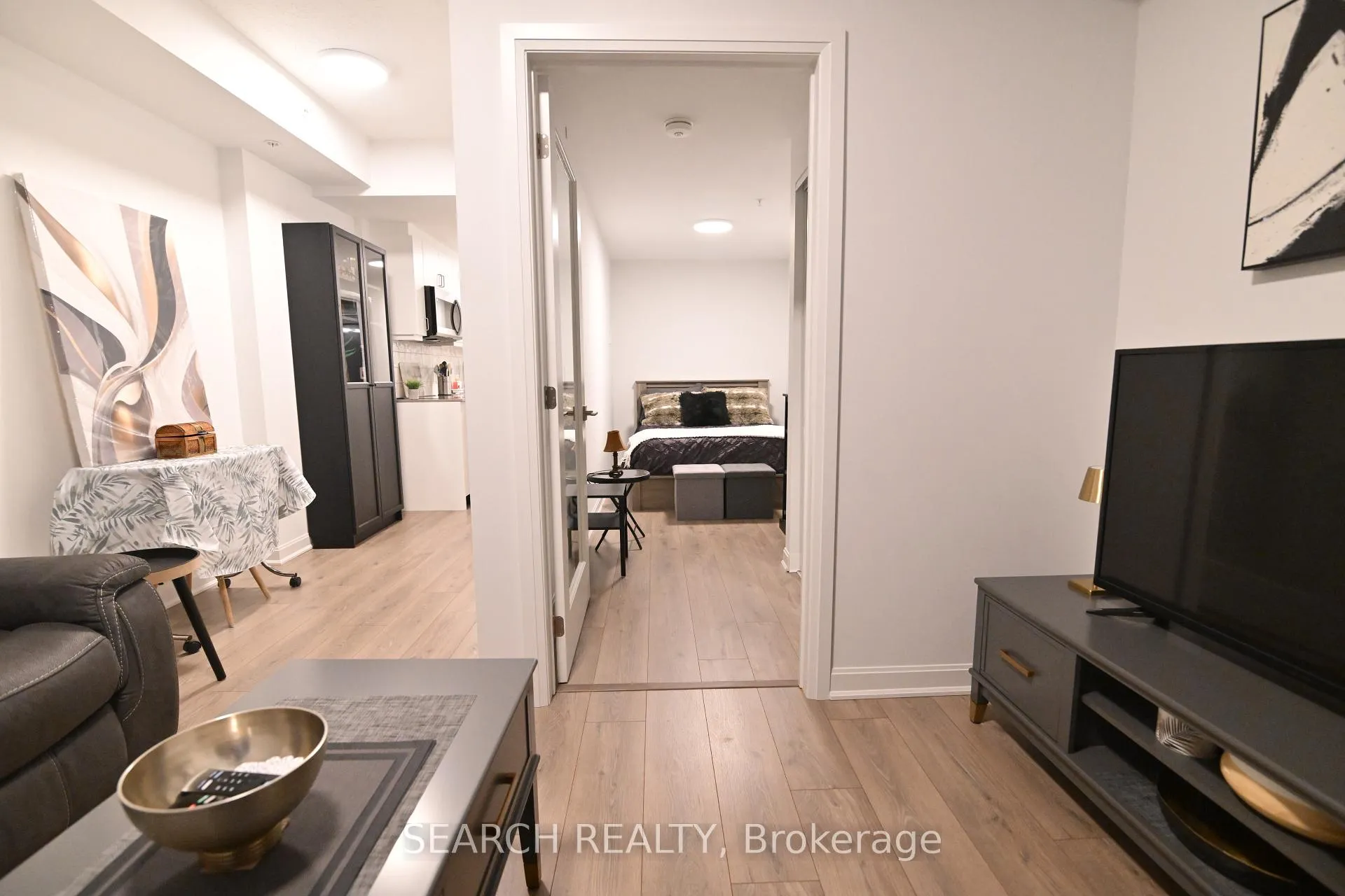 Photo 9 of 223 Prinncess Street N, Frontenac, Frontenac North — HOMEH