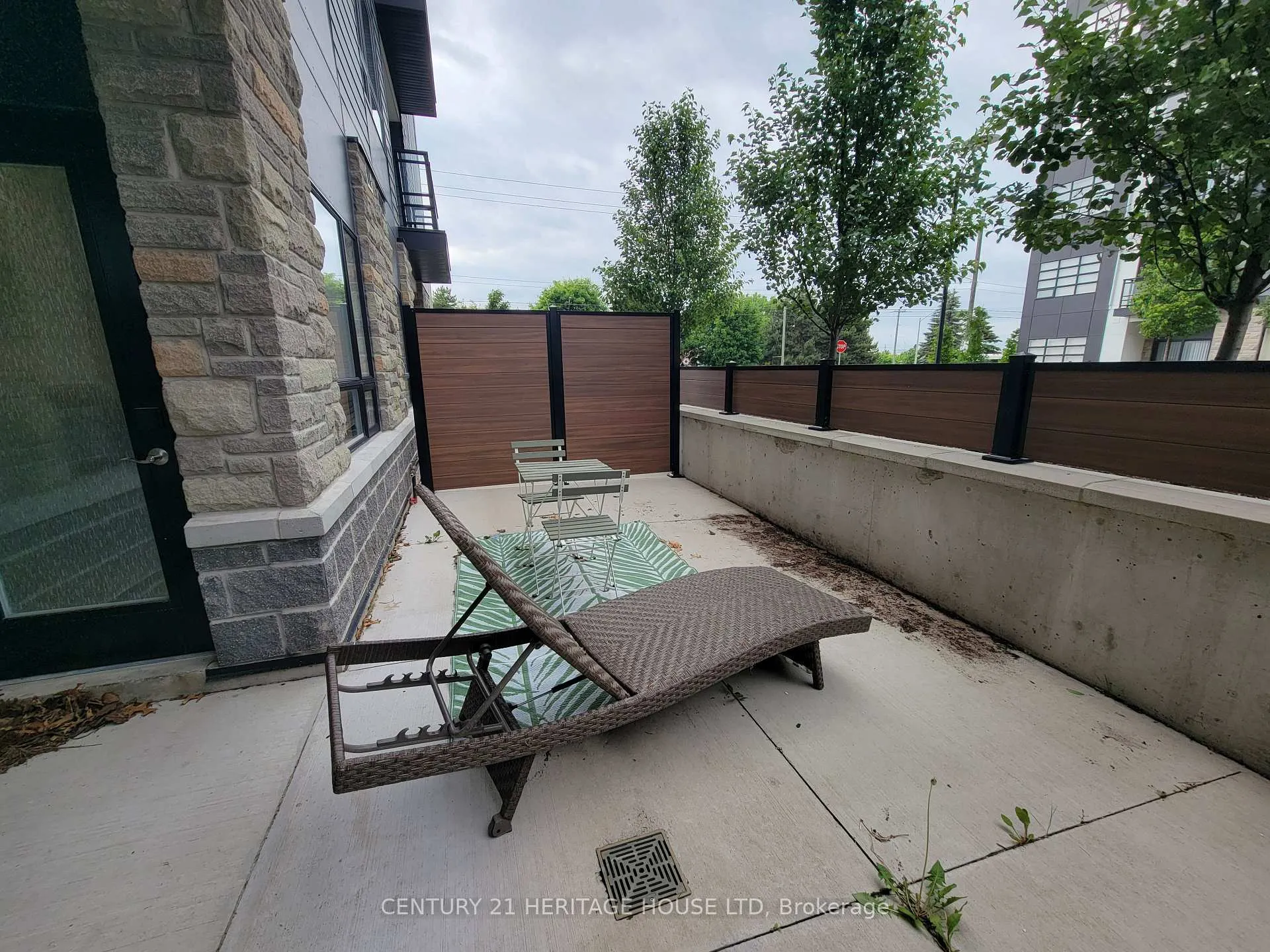 Photo 10 of Unit 110, 247 Northfield Drive E, Waterloo — HOMEH