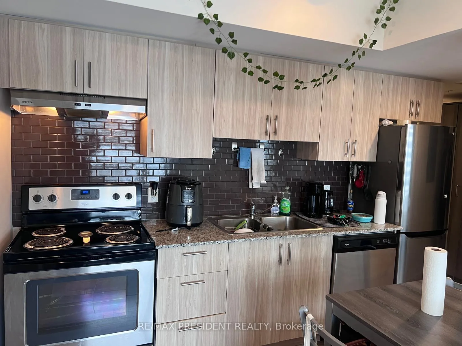 Photo 4 of Unit G616, 275 Larch St Street, Waterloo — HOMEH