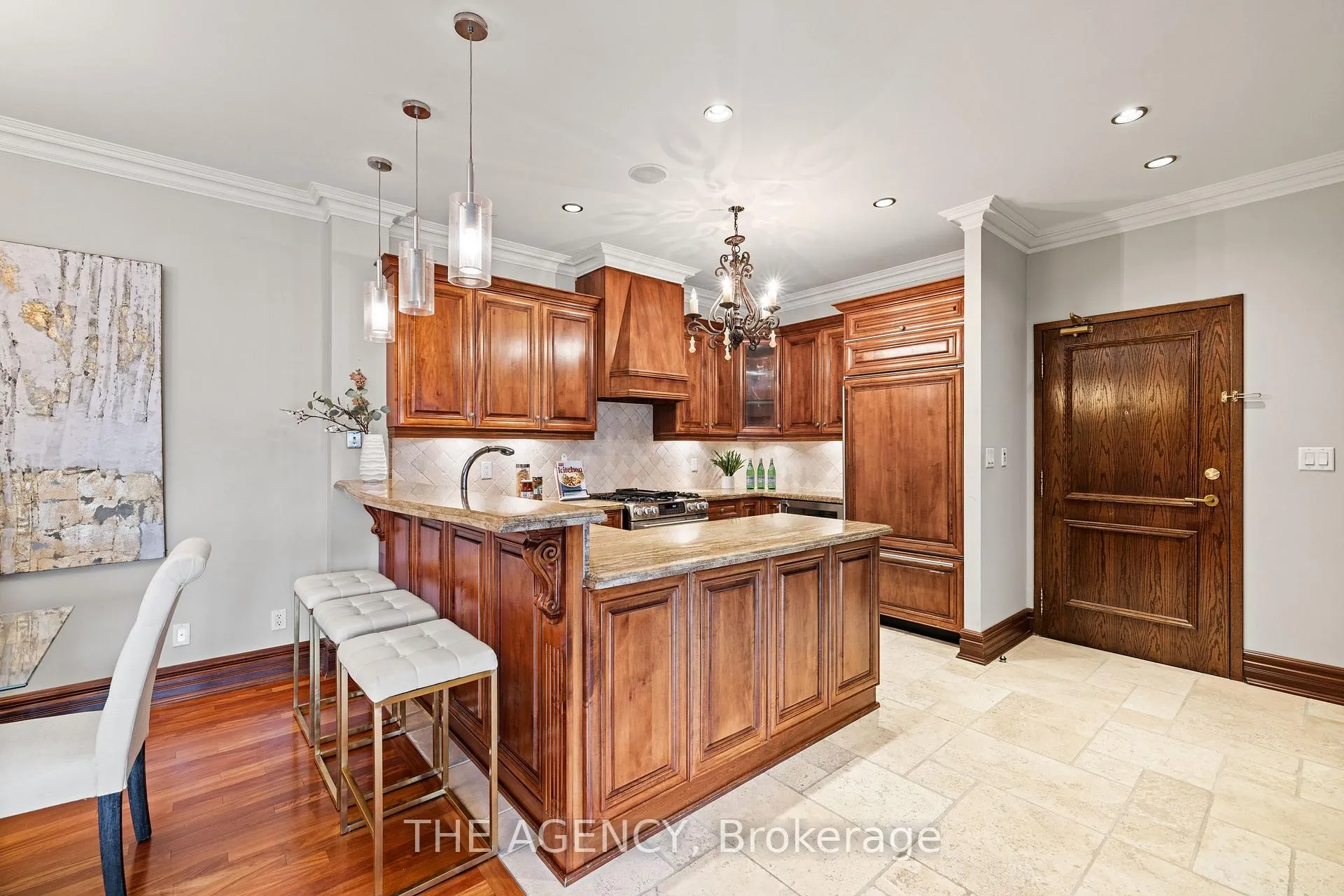 Photo 9 of Unit Ph5, 33 Wallace Street, Vaughan, West Woodbridge — HOMEH