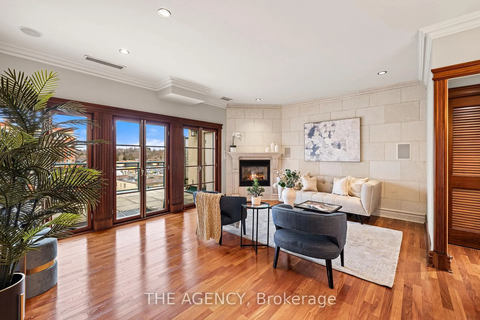 Photo 13 of Unit Ph5, 33 Wallace Street, Vaughan, West Woodbridge — HOMEH