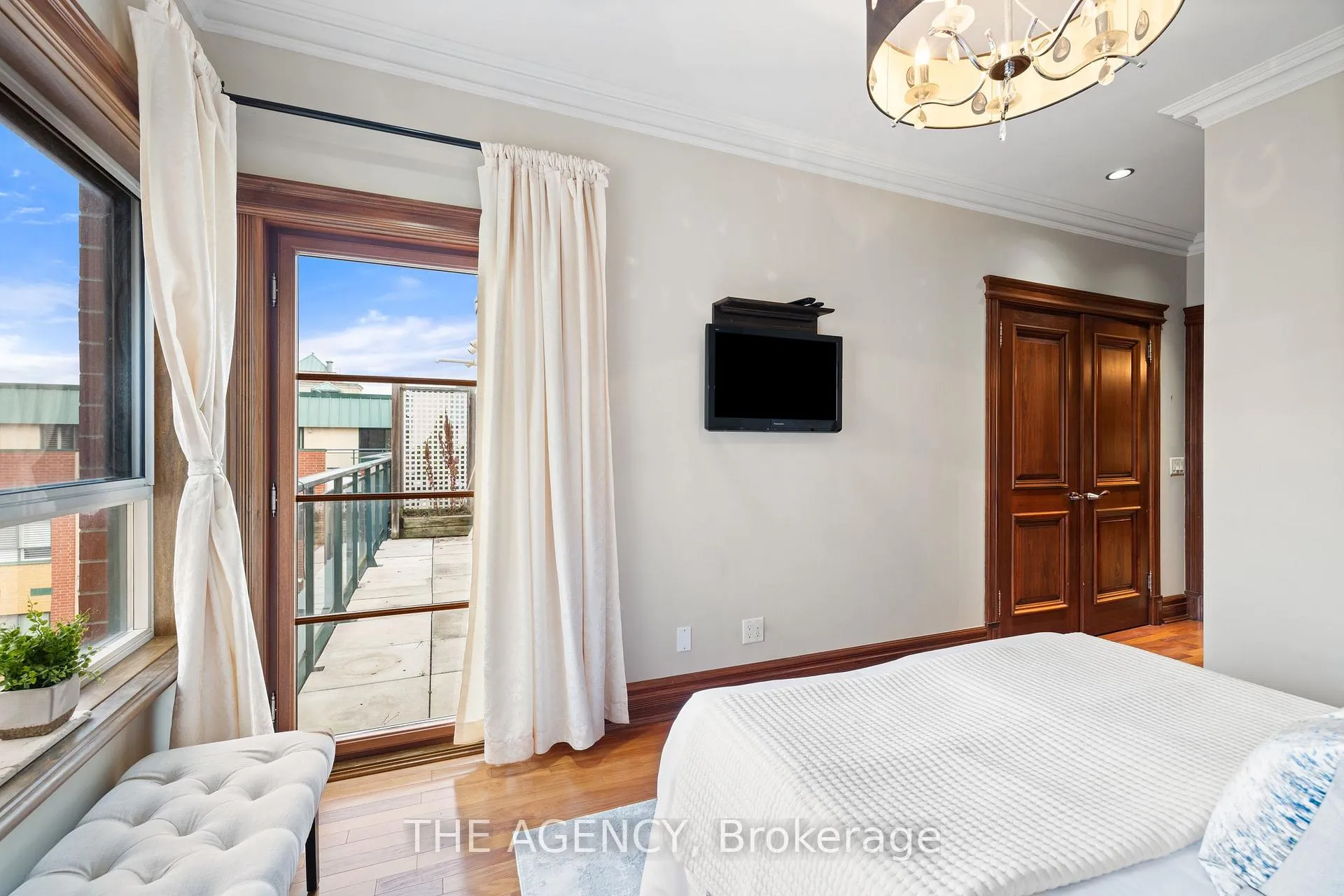 Photo 27 of Unit Ph5, 33 Wallace Street, Vaughan, West Woodbridge — HOMEH