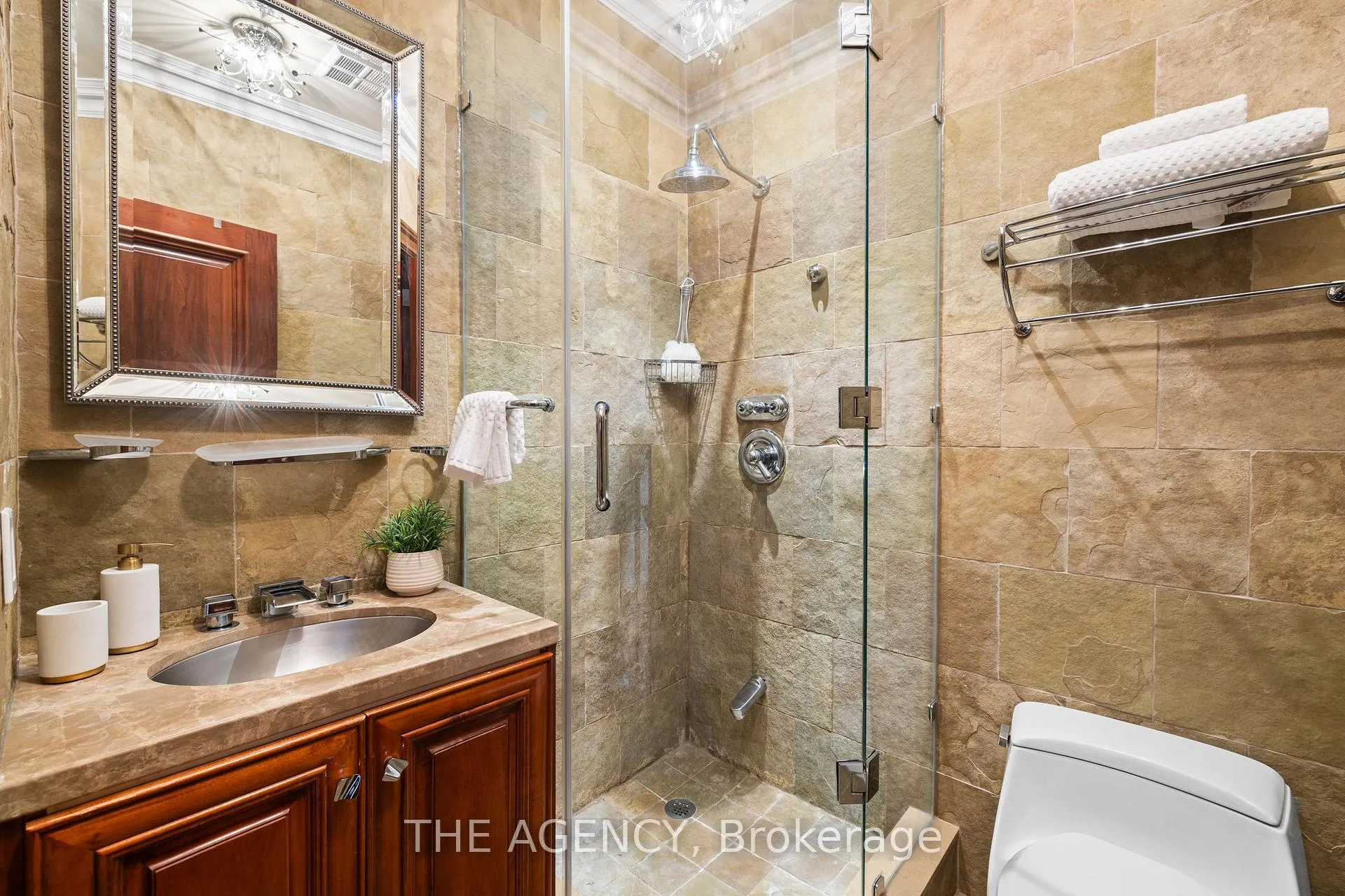 Photo 28 of Unit Ph5, 33 Wallace Street, Vaughan, West Woodbridge — HOMEH
