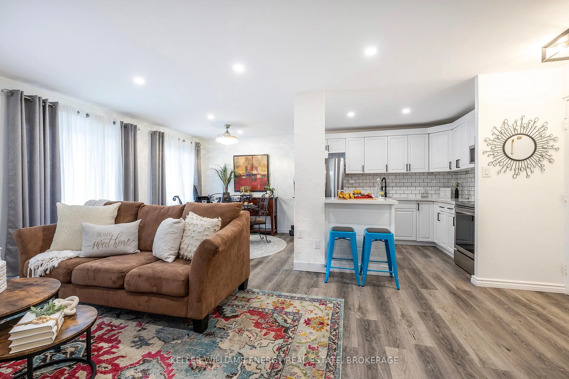 Photo 1 of Unit 207, 131 Taunton Road E, Oshawa, Centennial — HOMEH
