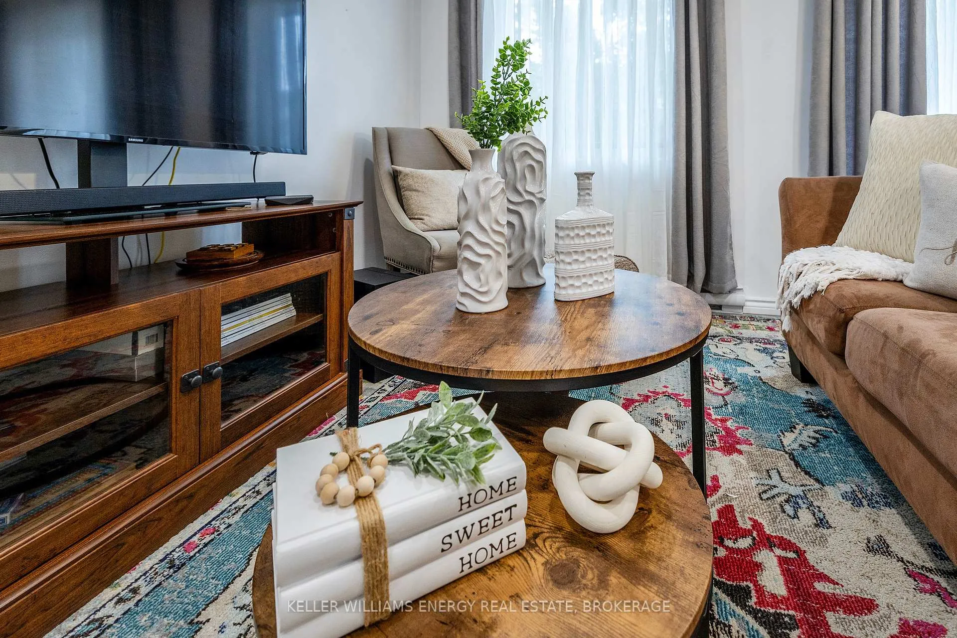 Photo 13 of Unit 207, 131 Taunton Road E, Oshawa, Centennial — HOMEH