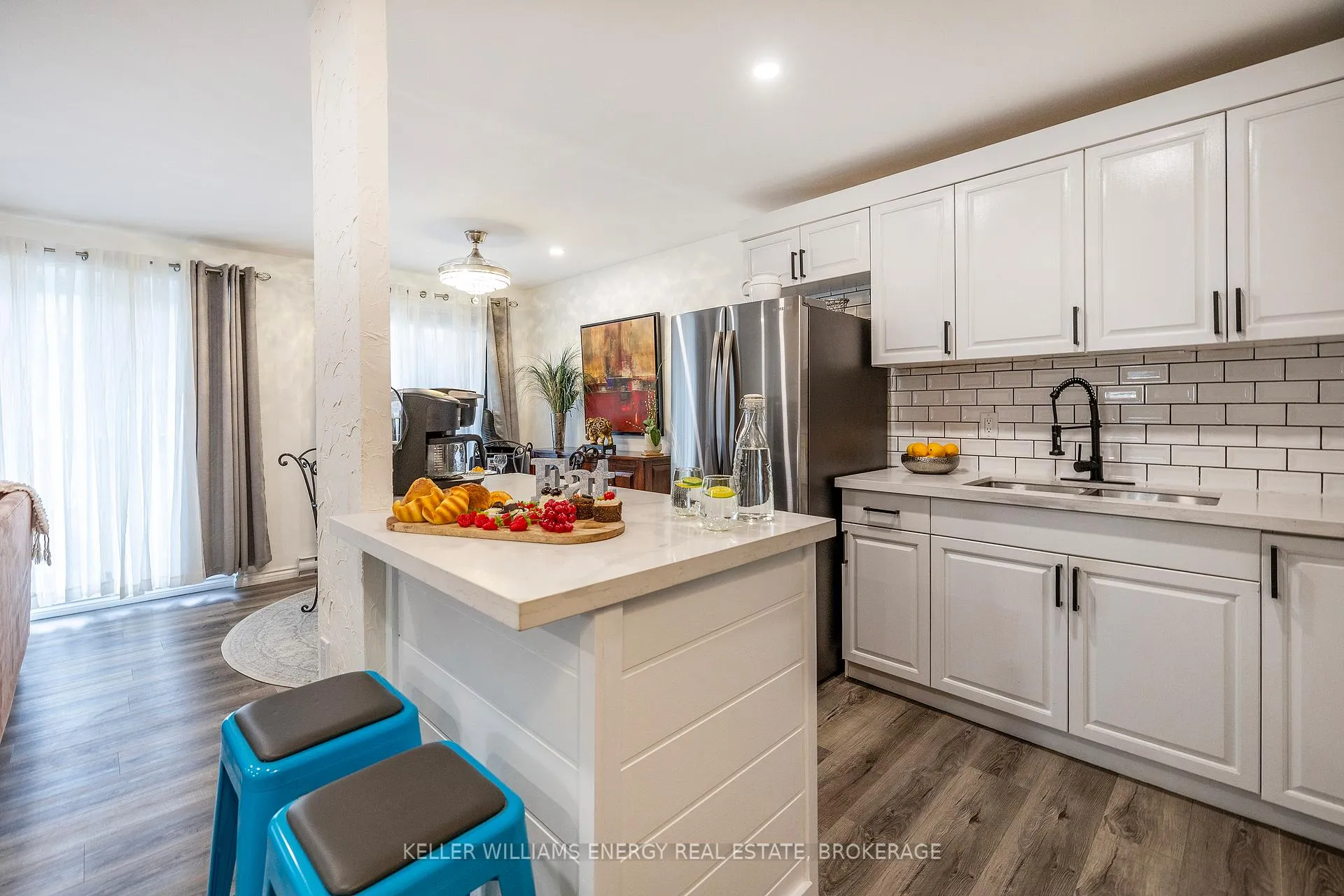 Photo 15 of Unit 207, 131 Taunton Road E, Oshawa, Centennial — HOMEH