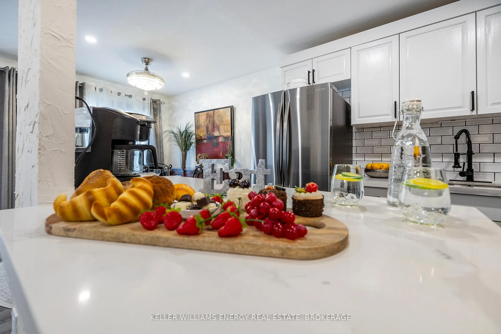 Photo 16 of Unit 207, 131 Taunton Road E, Oshawa, Centennial — HOMEH