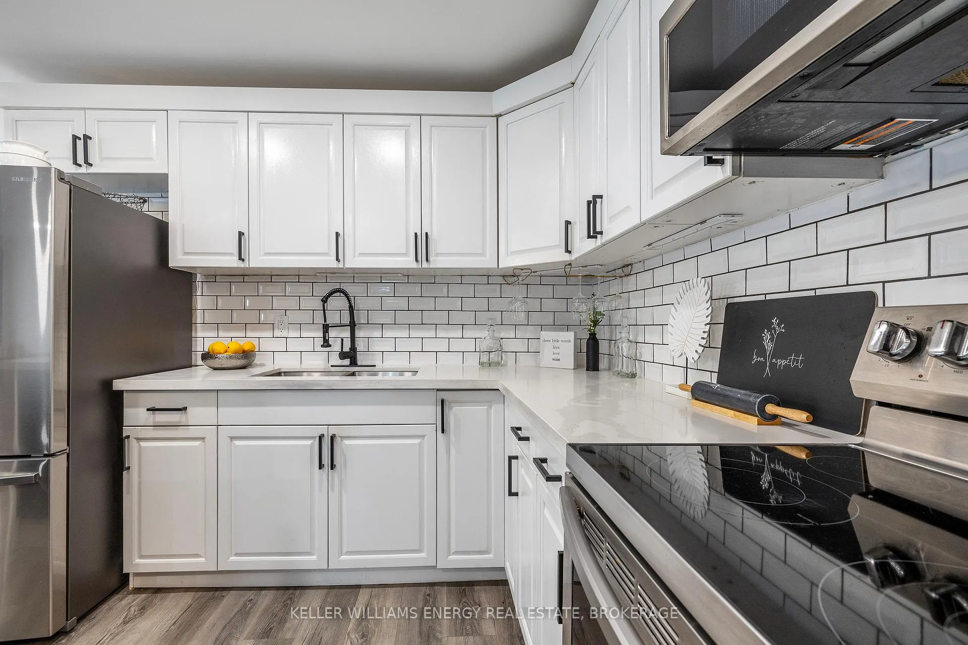 Photo 17 of Unit 207, 131 Taunton Road E, Oshawa, Centennial — HOMEH
