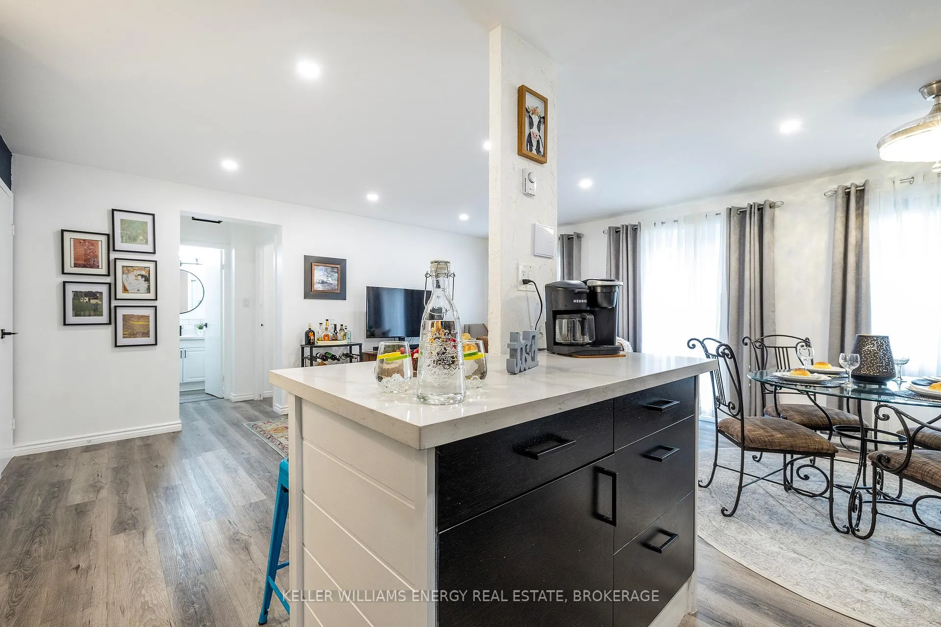 Photo 18 of Unit 207, 131 Taunton Road E, Oshawa, Centennial — HOMEH