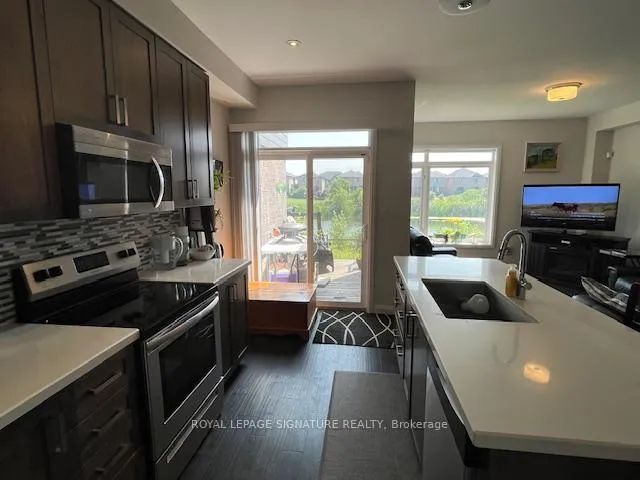 Photo 11 of Unit 4, 35 Midhurst Heights, Hamilton, Stoney Creek — HOMEH