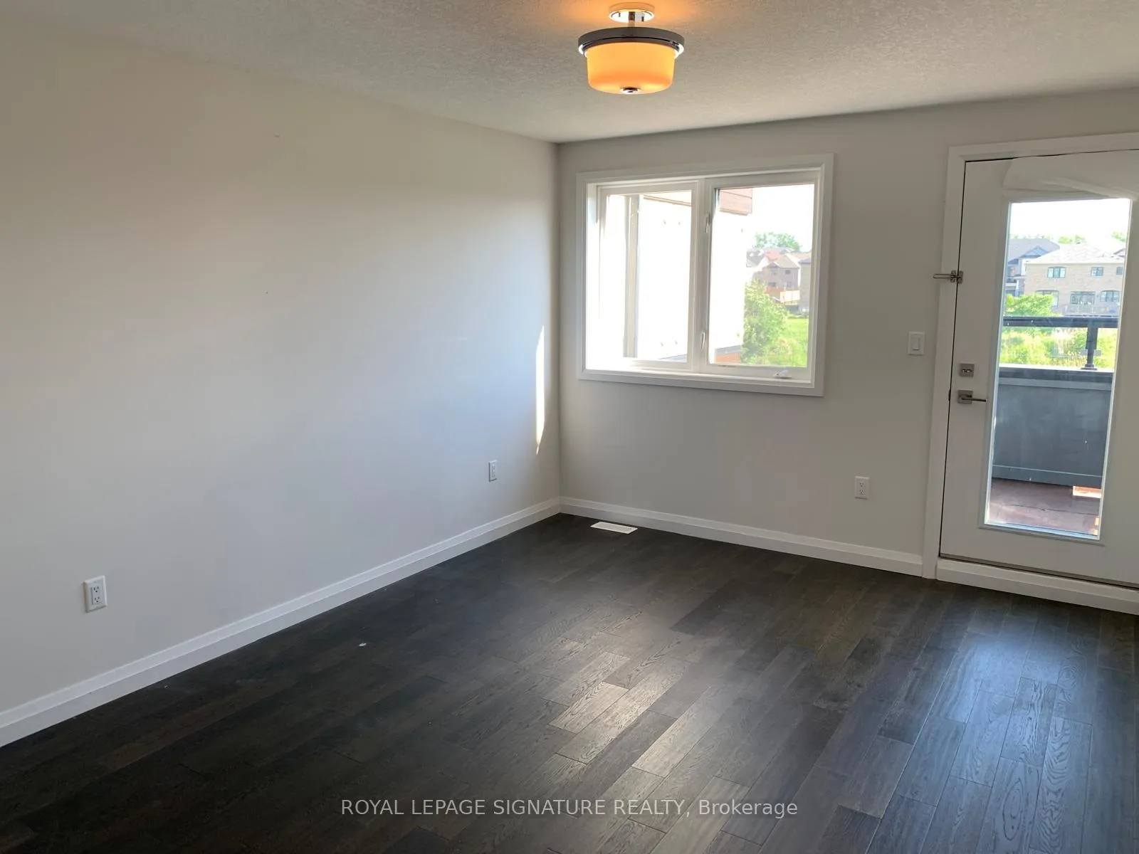 Photo 13 of Unit 4, 35 Midhurst Heights, Hamilton, Stoney Creek — HOMEH