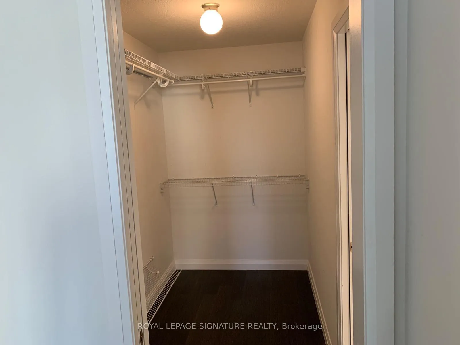 Photo 37 of Unit 4, 35 Midhurst Heights, Hamilton, Stoney Creek — HOMEH
