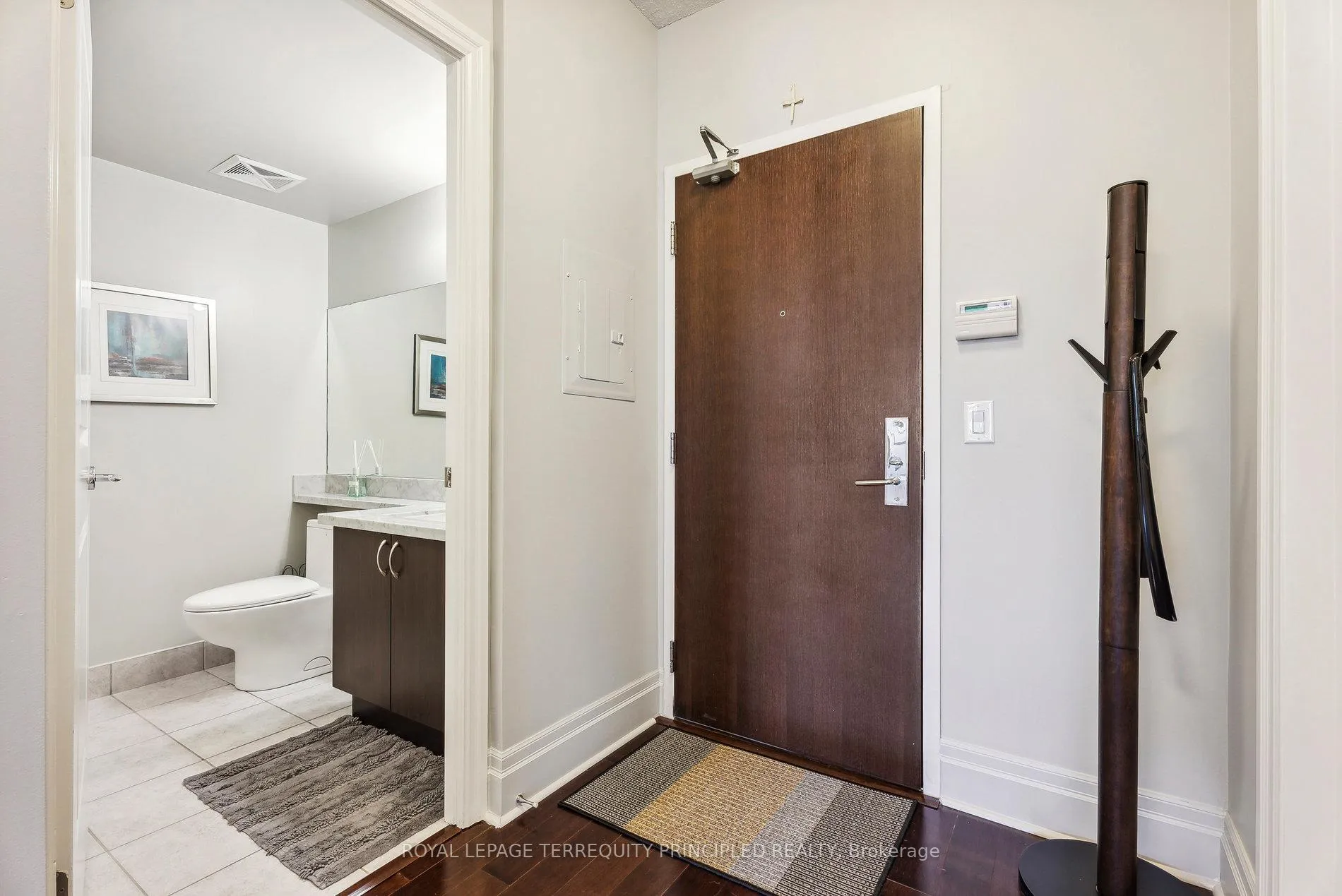 Photo 20 of Unit 202B, 21 Upper Duke Crescent, Markham, Unionville — HOMEH