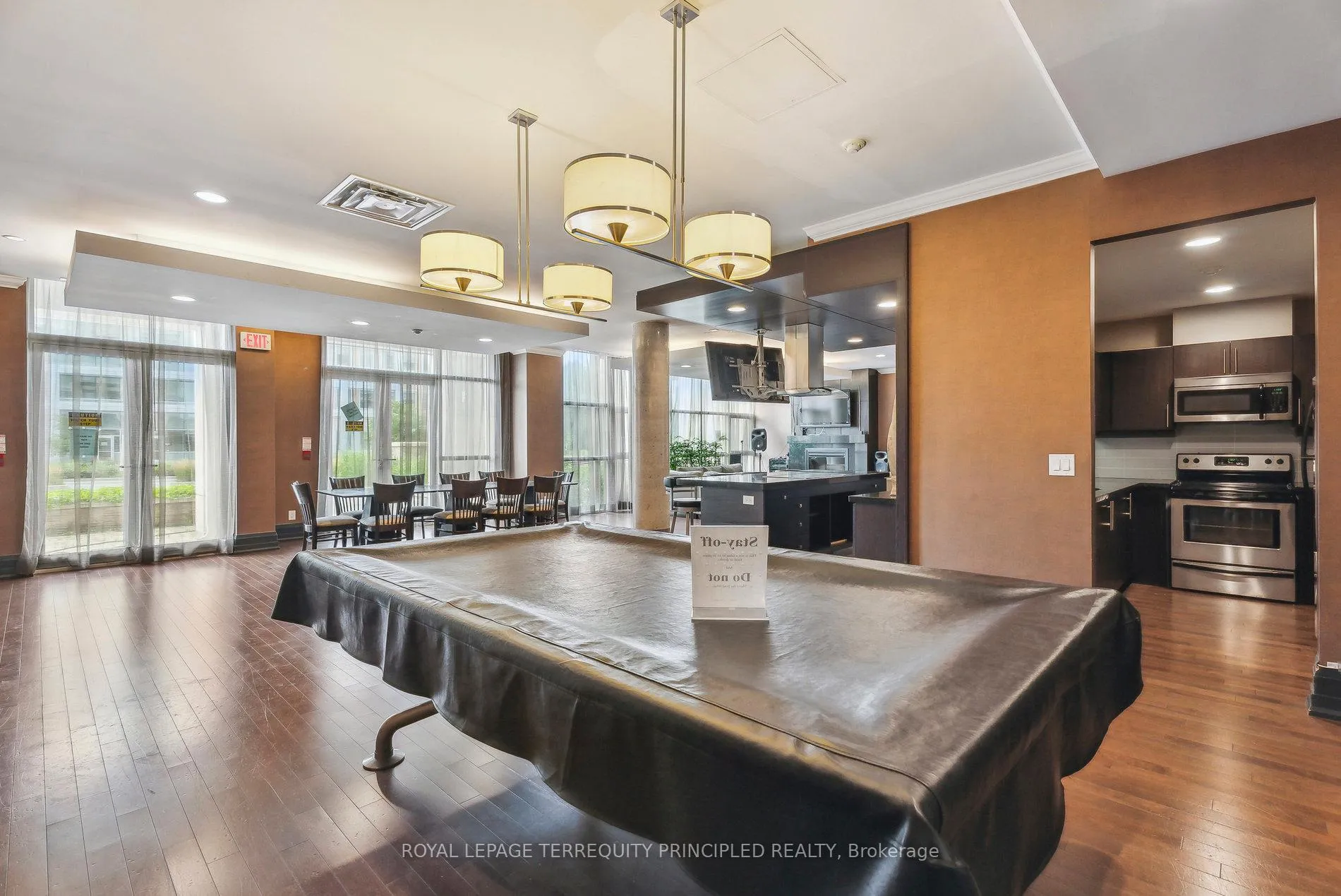 Photo 23 of Unit 202B, 21 Upper Duke Crescent, Markham, Unionville — HOMEH