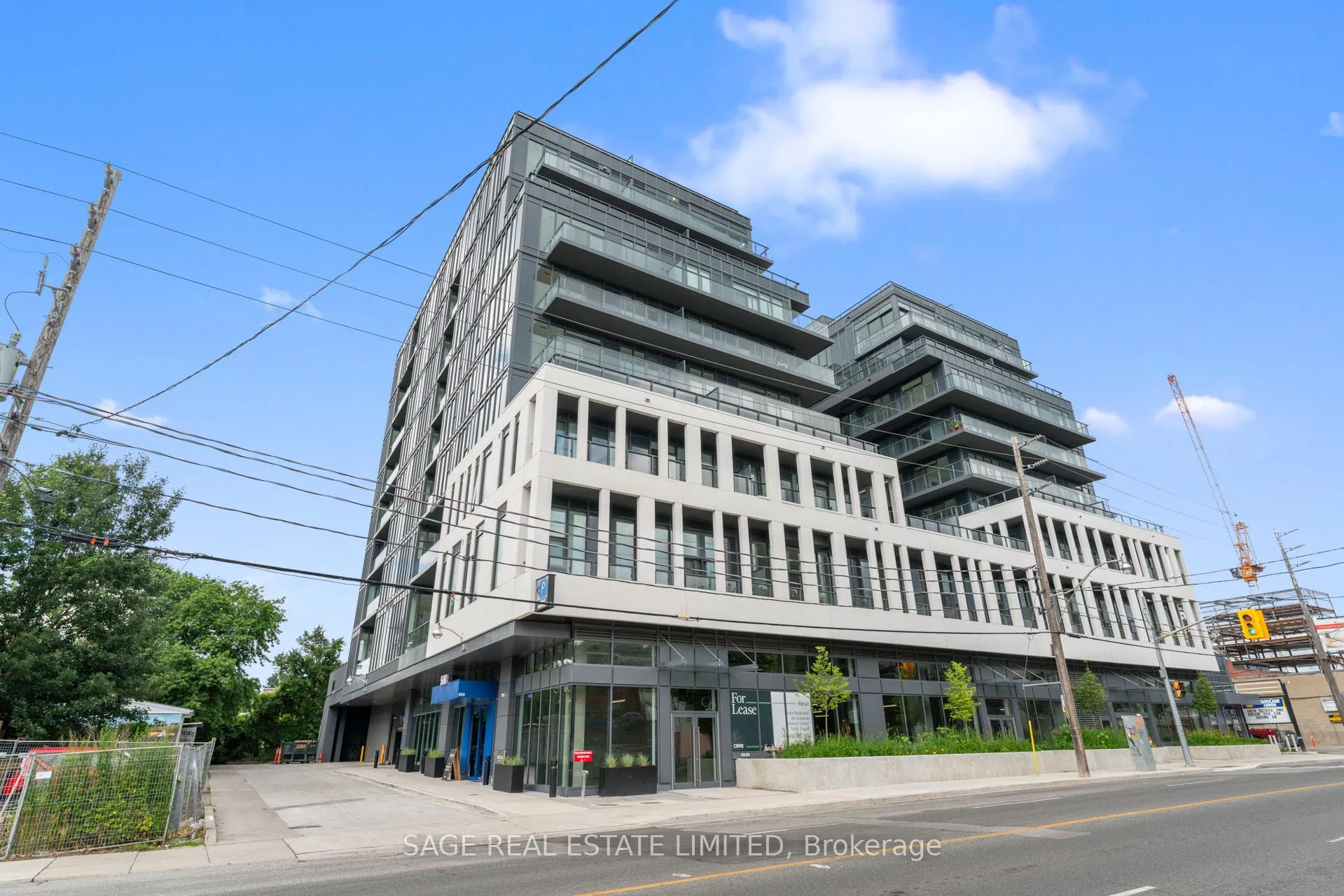 Front of Unit 603, 500 Dupont Street