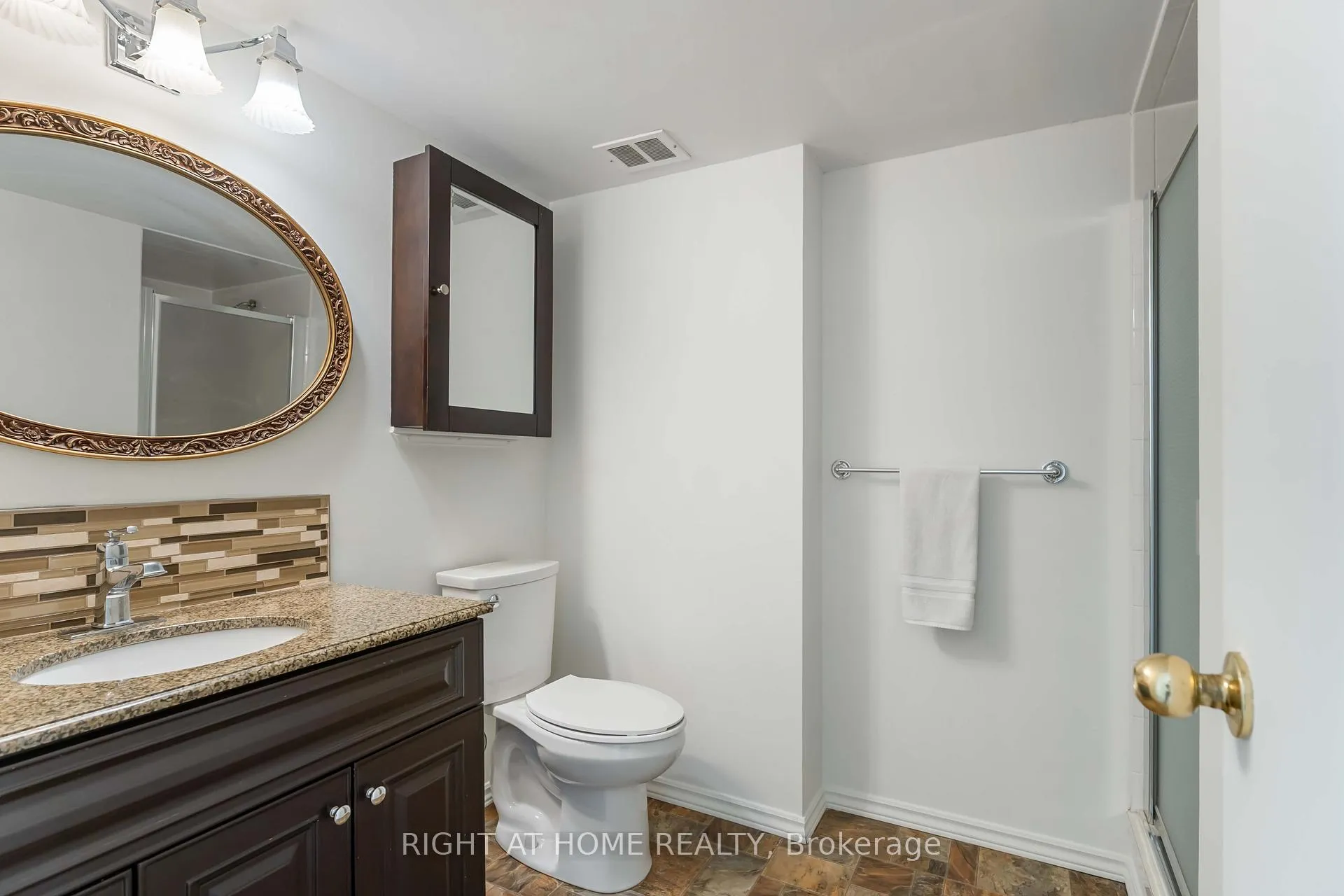 Photo 18 of Unit 204, 7 Gale Crescent, St. Catharines, E. Chester — HOMEH