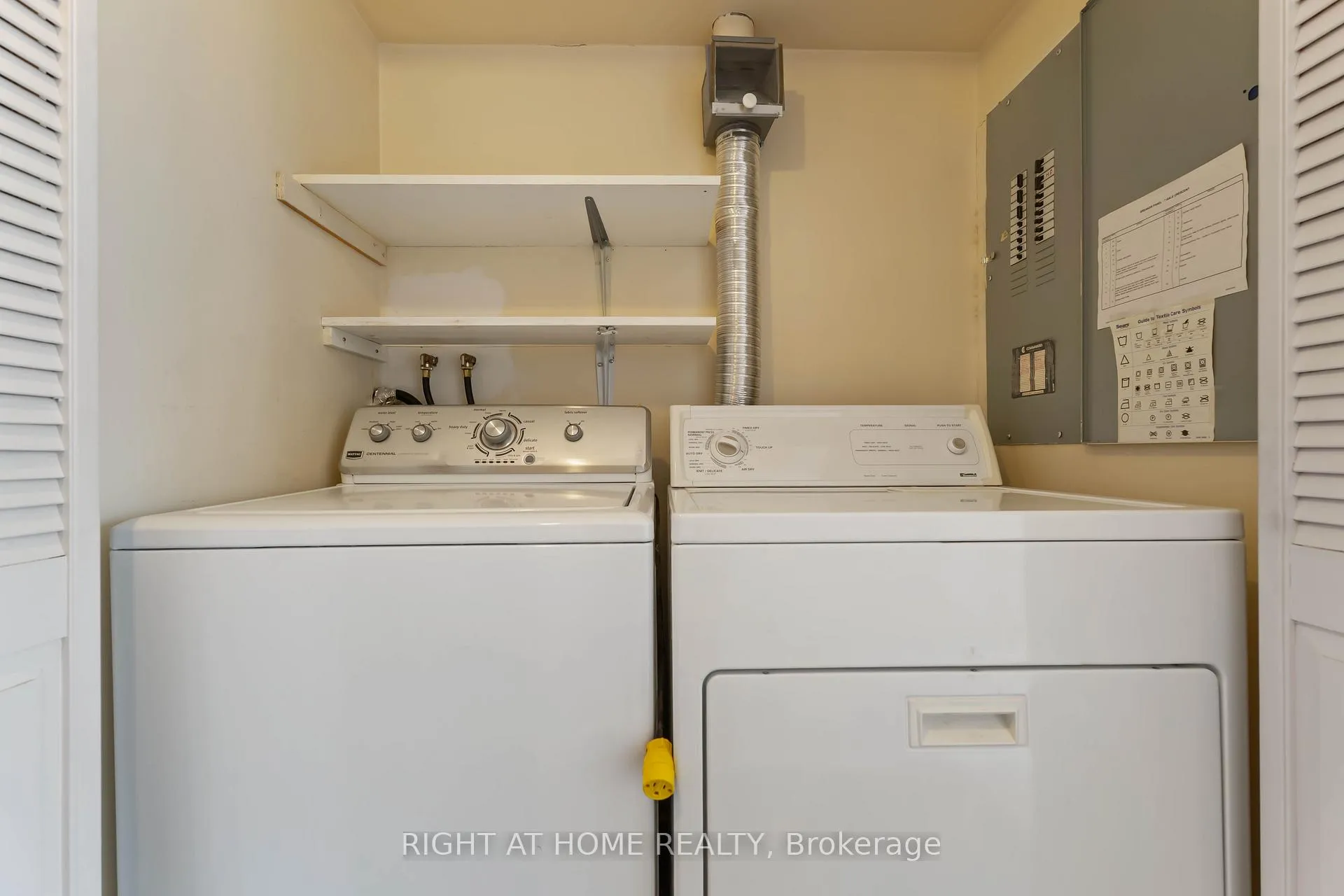 Photo 27 of Unit 204, 7 Gale Crescent, St. Catharines, E. Chester — HOMEH