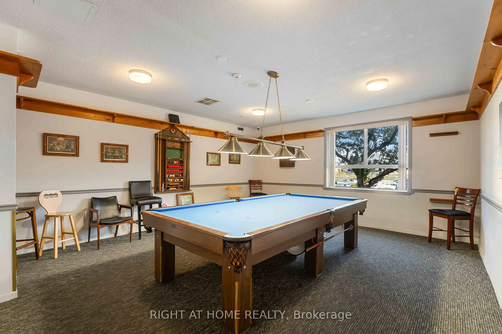 Photo 34 of Unit 204, 7 Gale Crescent, St. Catharines, E. Chester — HOMEH