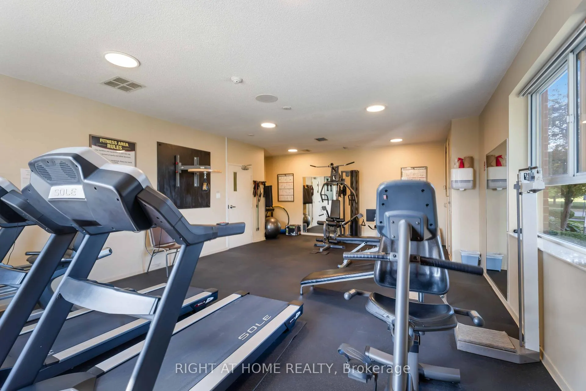 Photo 36 of Unit 204, 7 Gale Crescent, St. Catharines, E. Chester — HOMEH