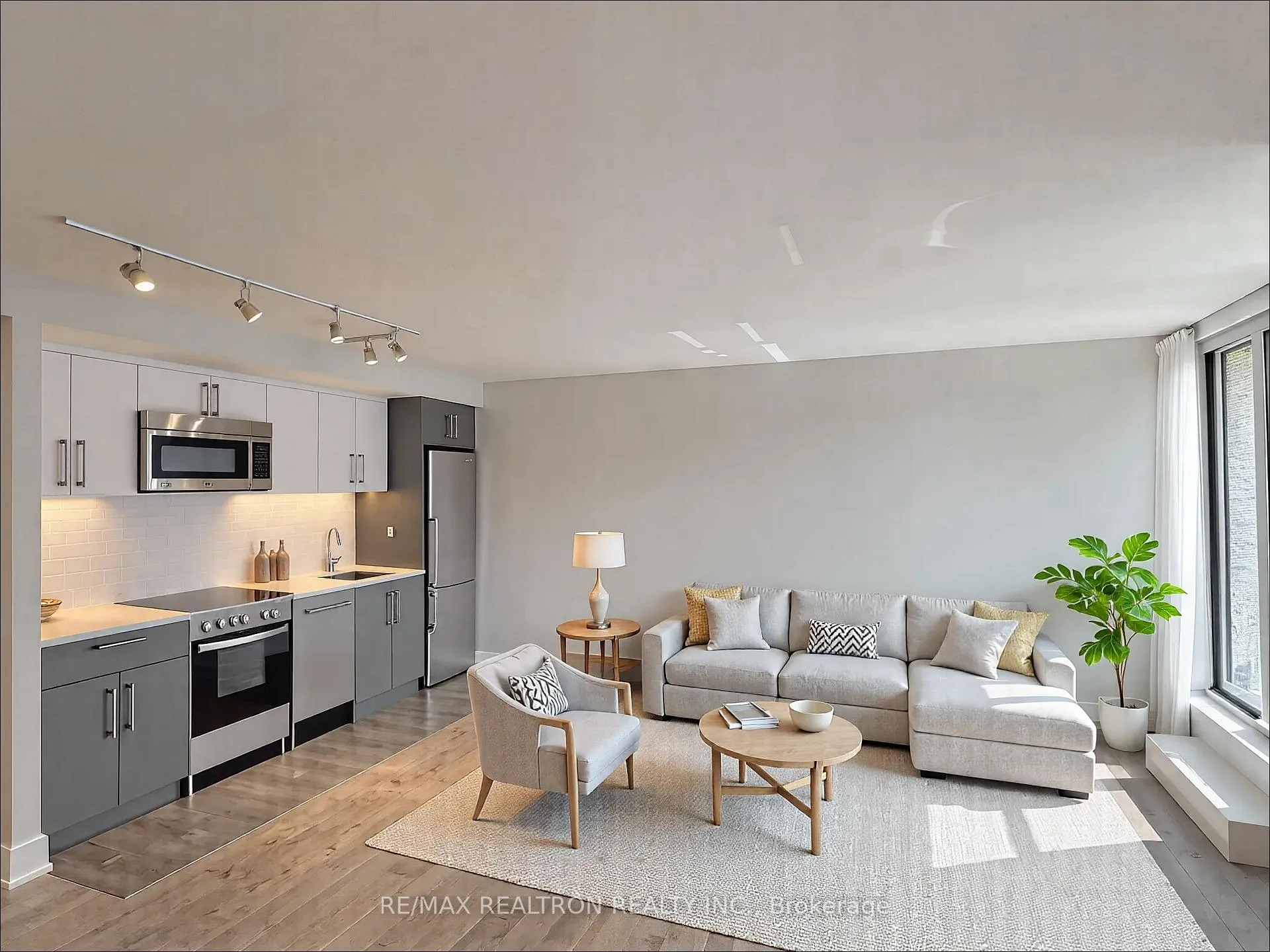 Photo 1 of Unit 709, 11 Walmer Road, Toronto, The Annex — HOMEH