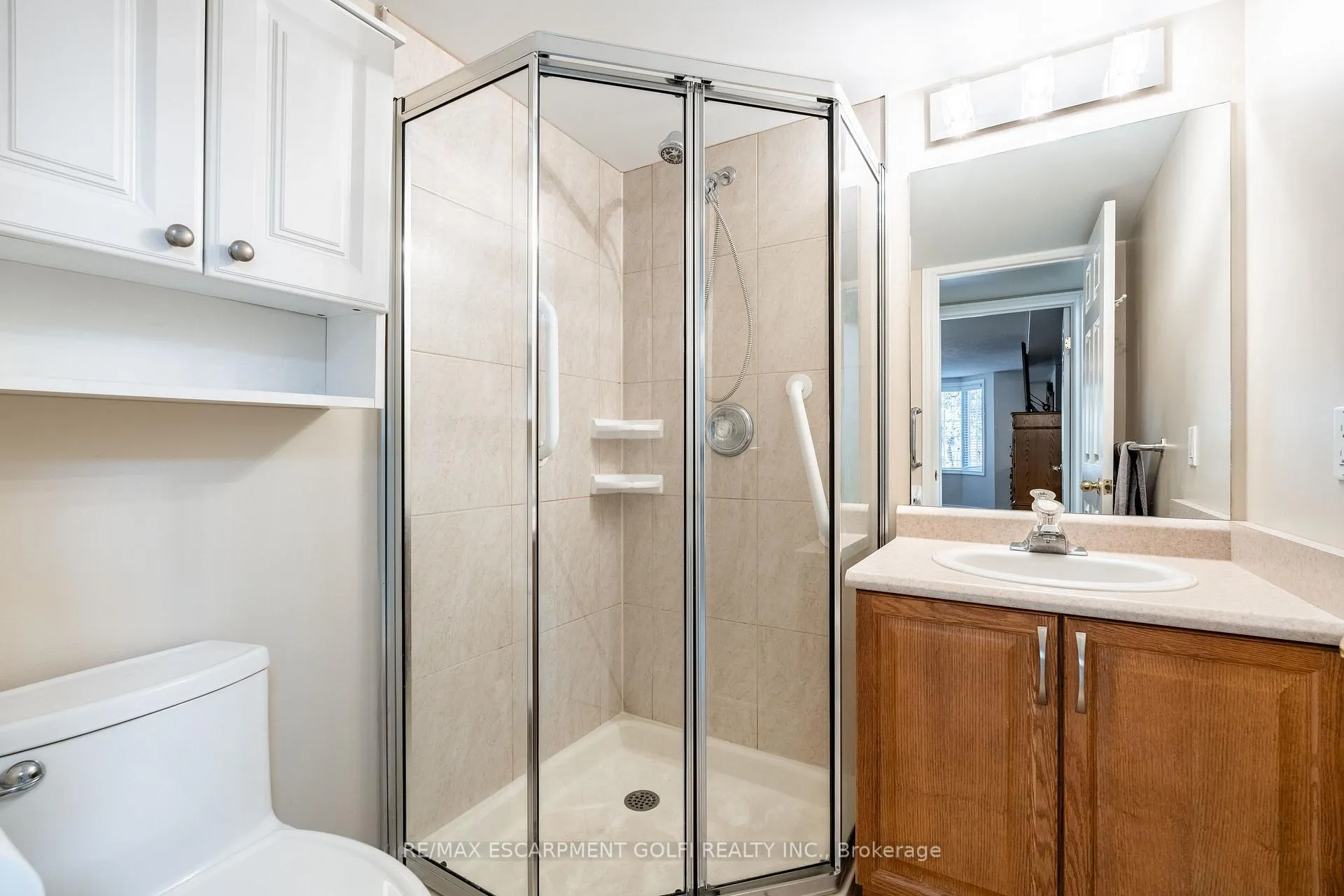 Photo 19 of Unit 106, 990 Golf Links Road, Hamilton, Ancaster — HOMEH