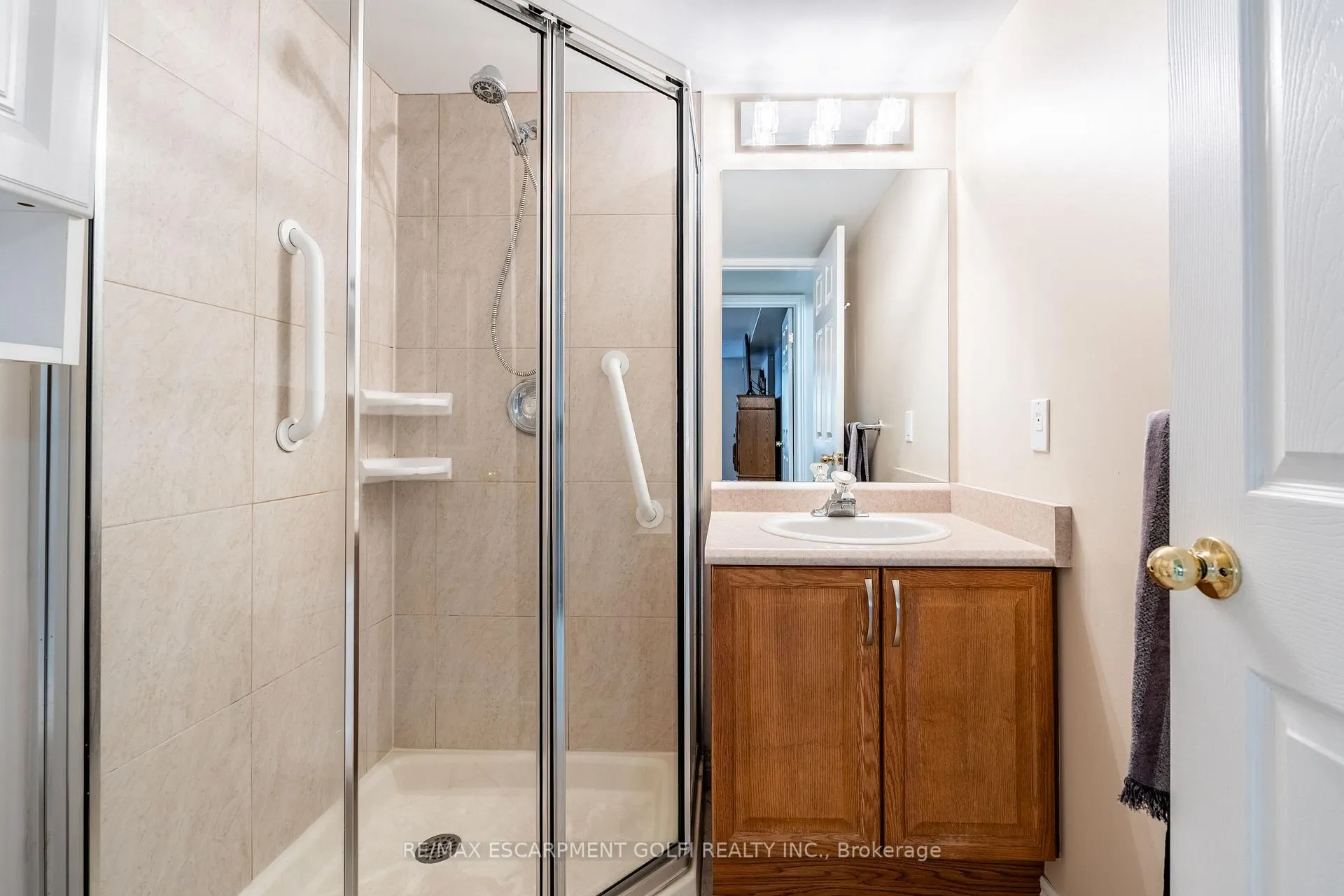 Photo 20 of Unit 106, 990 Golf Links Road, Hamilton, Ancaster — HOMEH