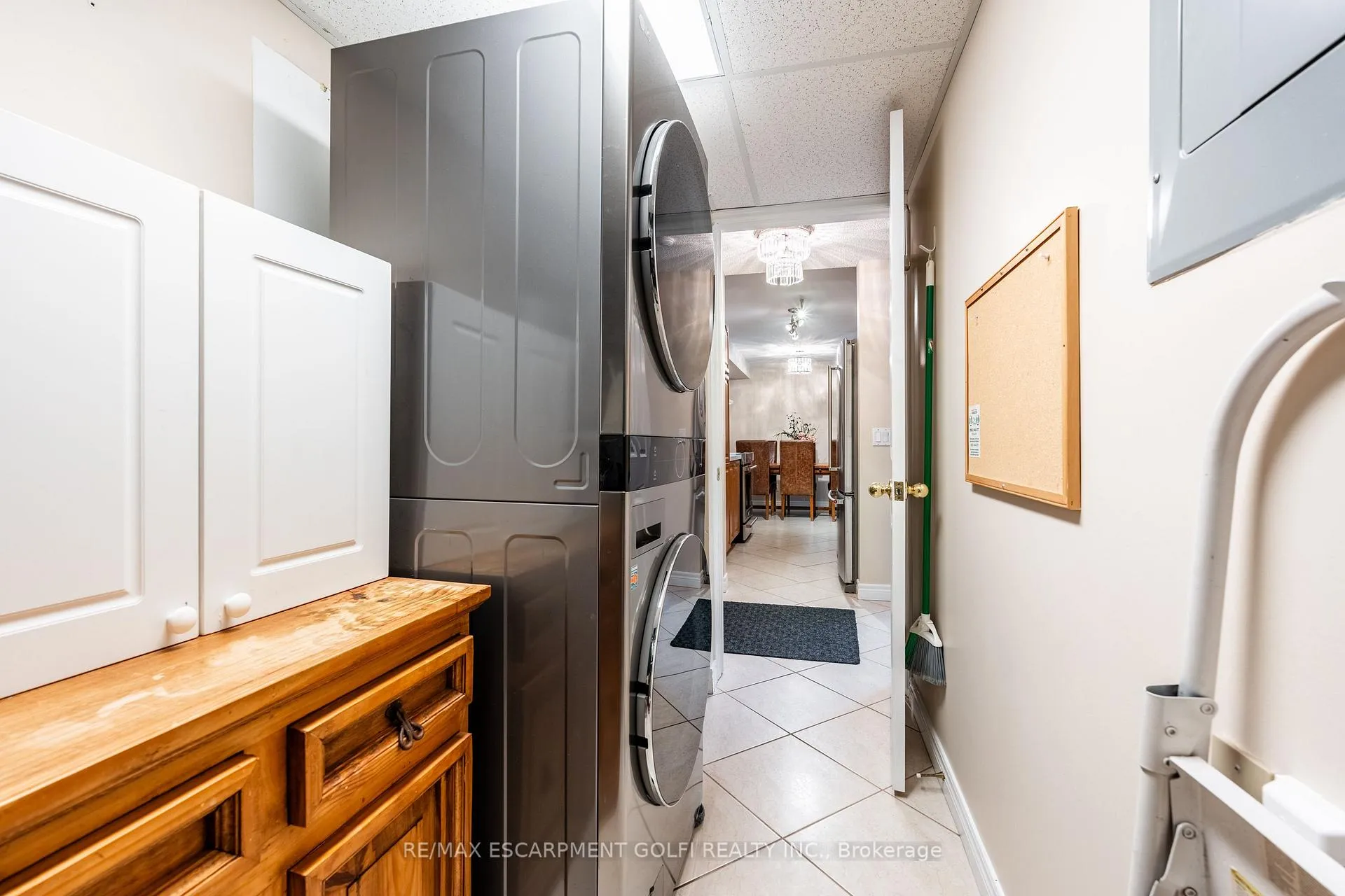 Photo 27 of Unit 106, 990 Golf Links Road, Hamilton, Ancaster — HOMEH