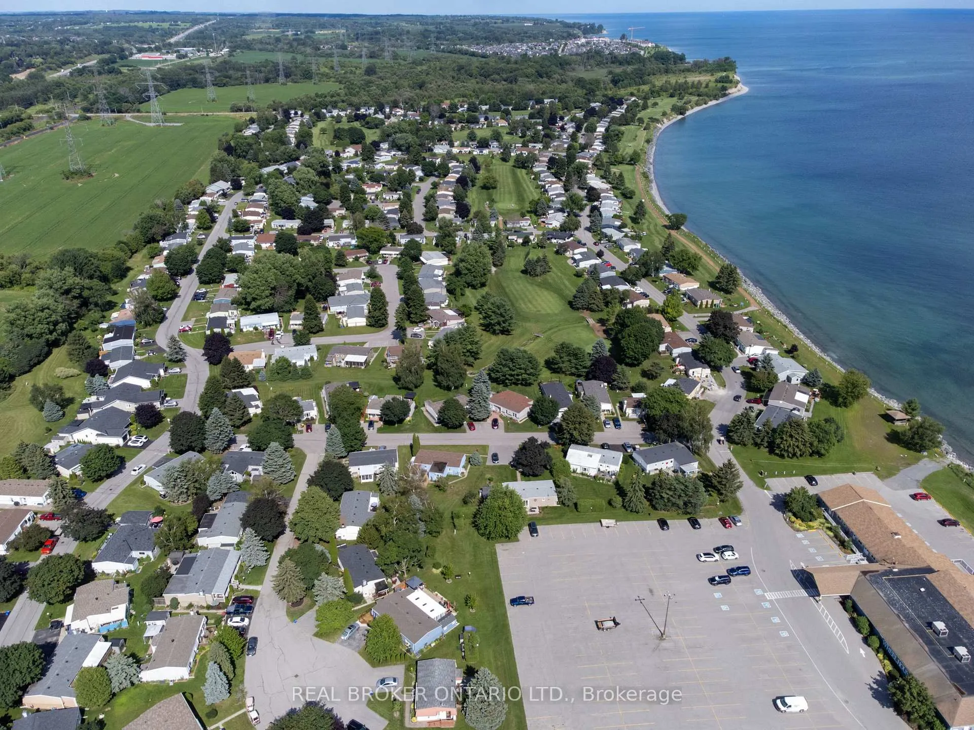 Photo 29 of 22 Champlain Court, Clarington, Newcastle — HOMEH