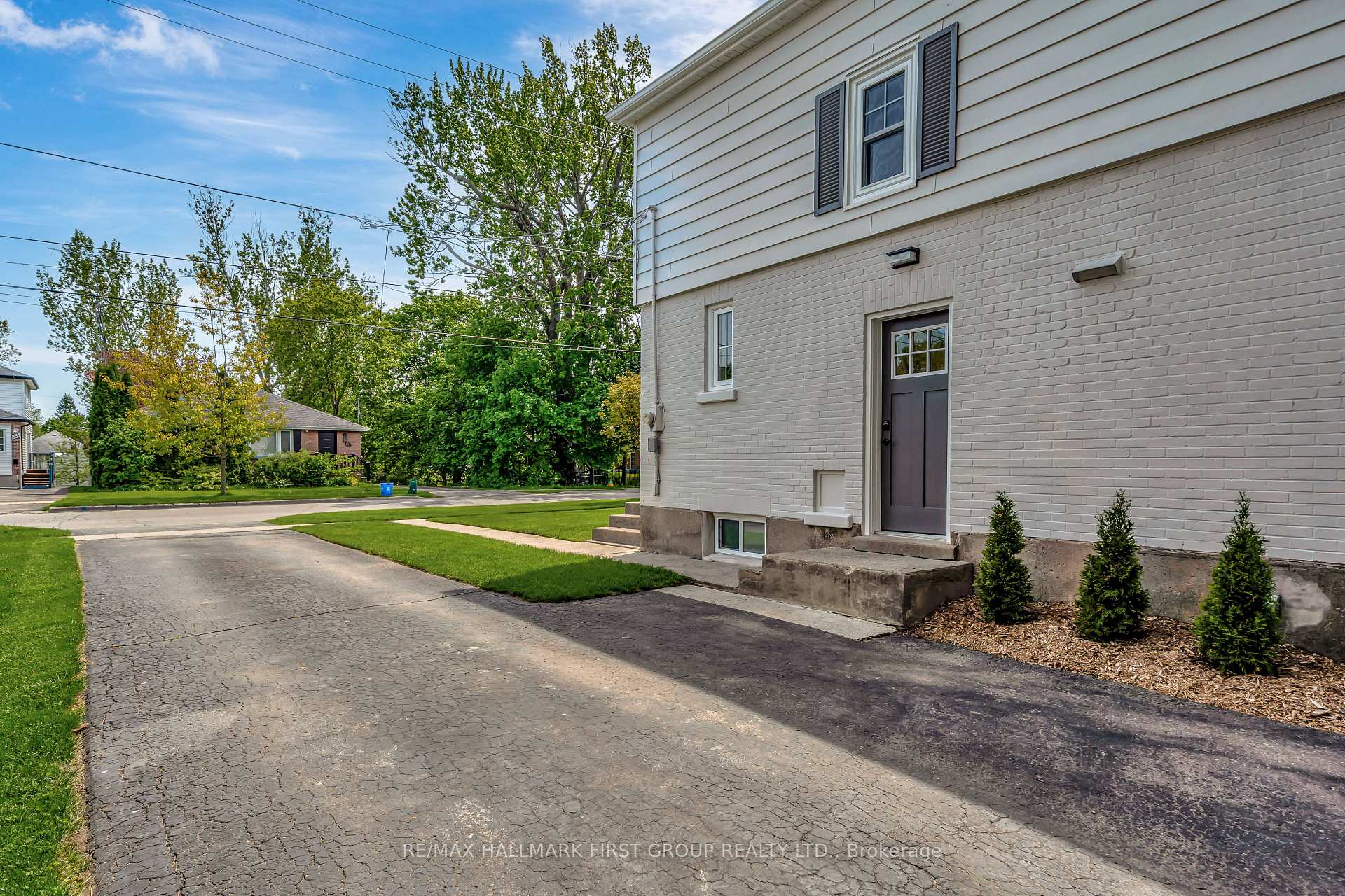 Photo 4 of 134 Munroe Street, Cobourg — HOMEH