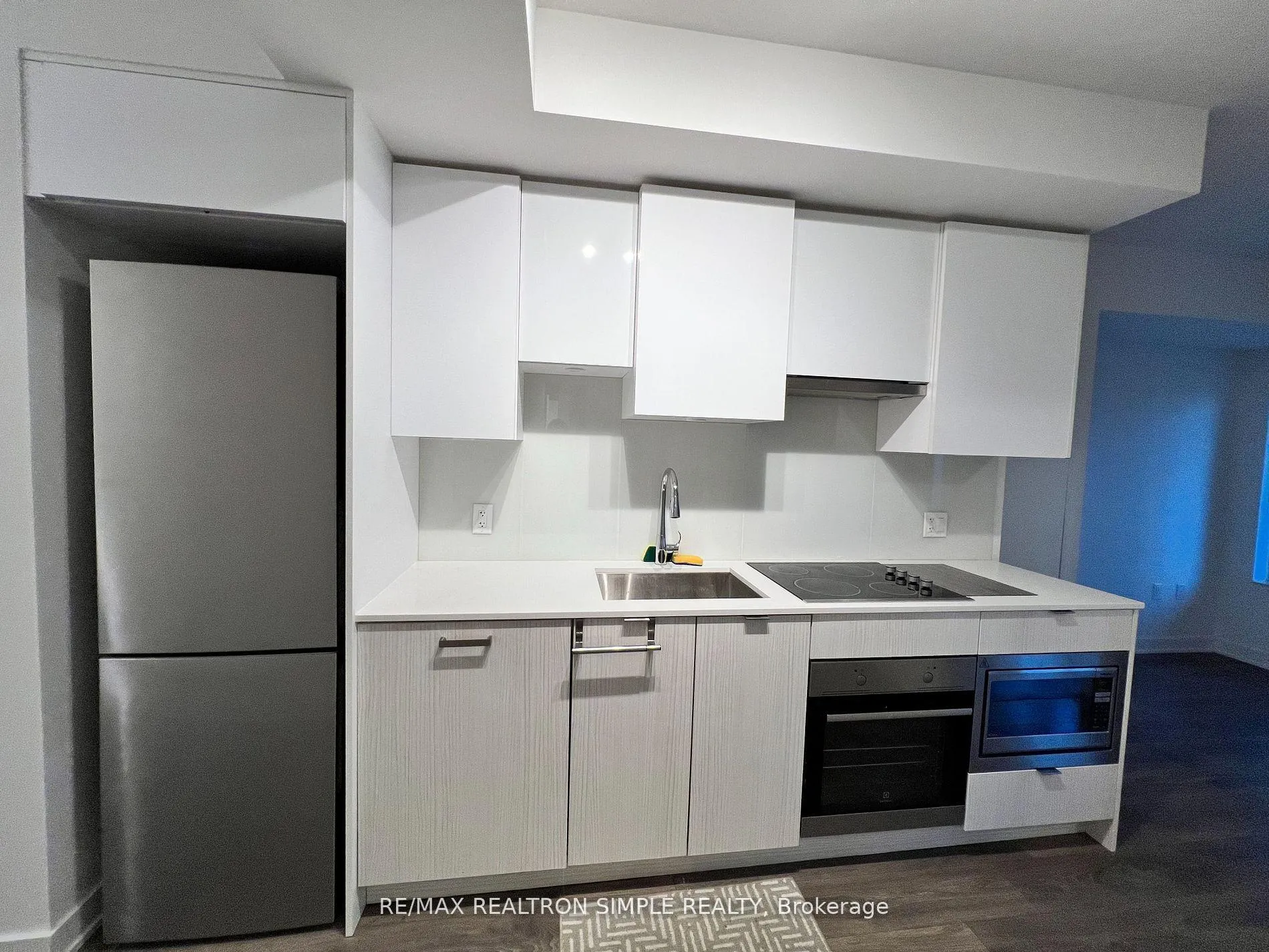 Photo 5 of Unit 2602, 195 Redpath Avenue, Toronto, Mount Pleasant West — HOMEH