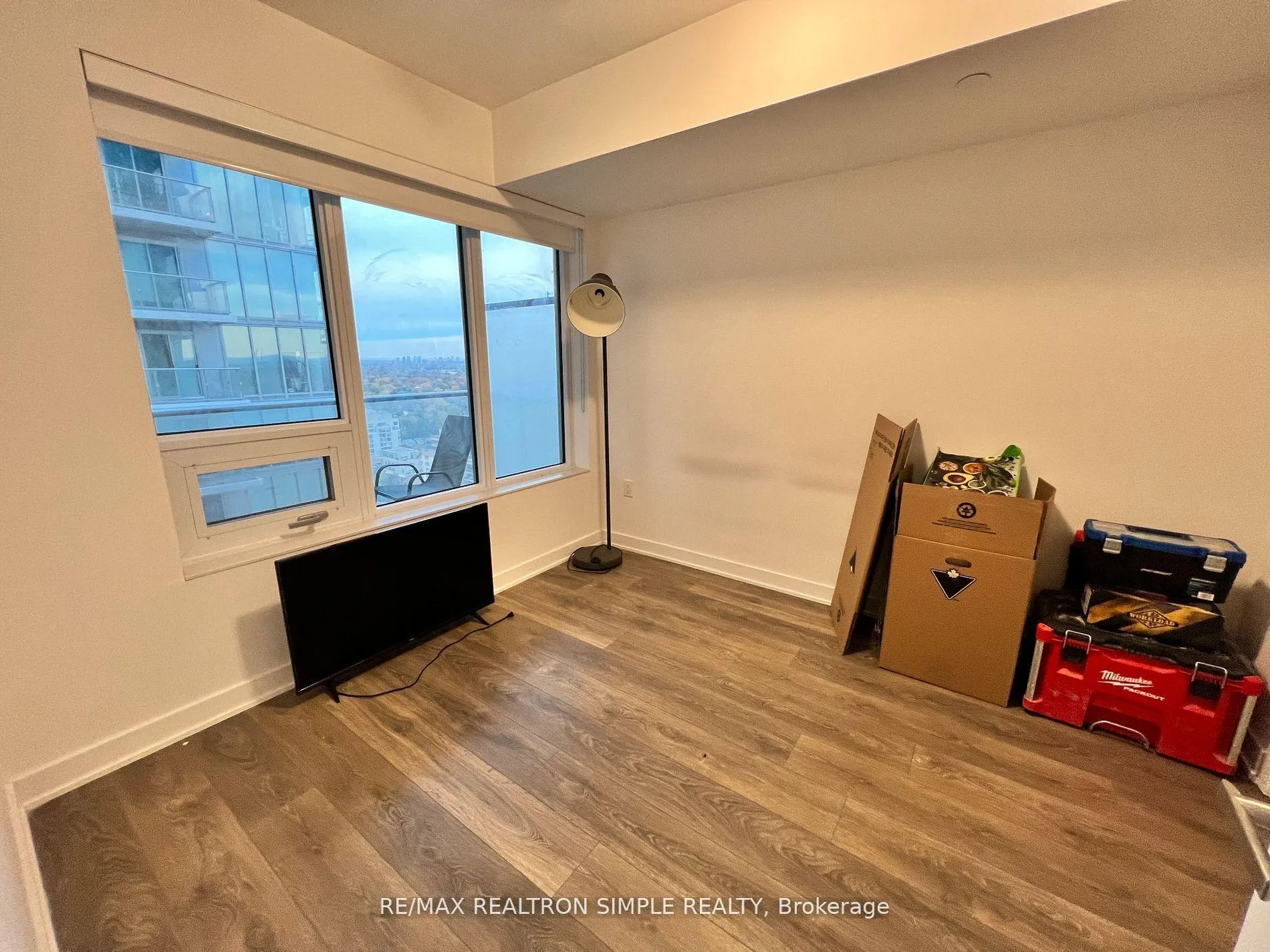 Photo 6 of Unit 2602, 195 Redpath Avenue, Toronto, Mount Pleasant West — HOMEH