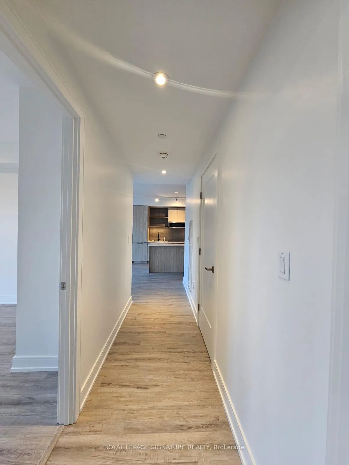 Photo 12 of Unit 622, 185 Dunlop Street E, Barrie, Lakeshore — HOMEH