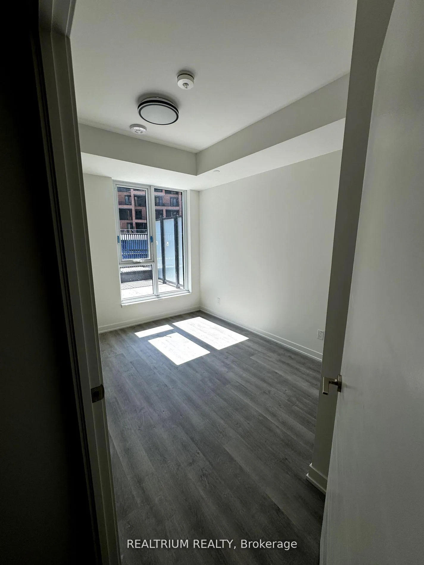 Photo 6 of Unit C302, 38 Simcoe Promenade, Markham, Unionville — HOMEH
