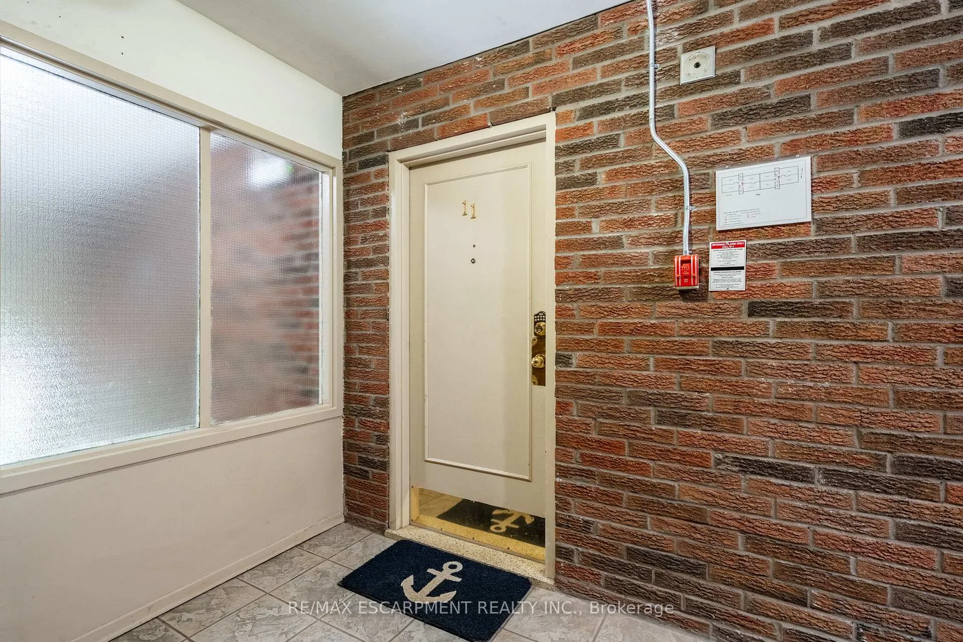 Photo 4 of Unit 11, 608 Grey Street, Brant, Brantford Twp — HOMEH